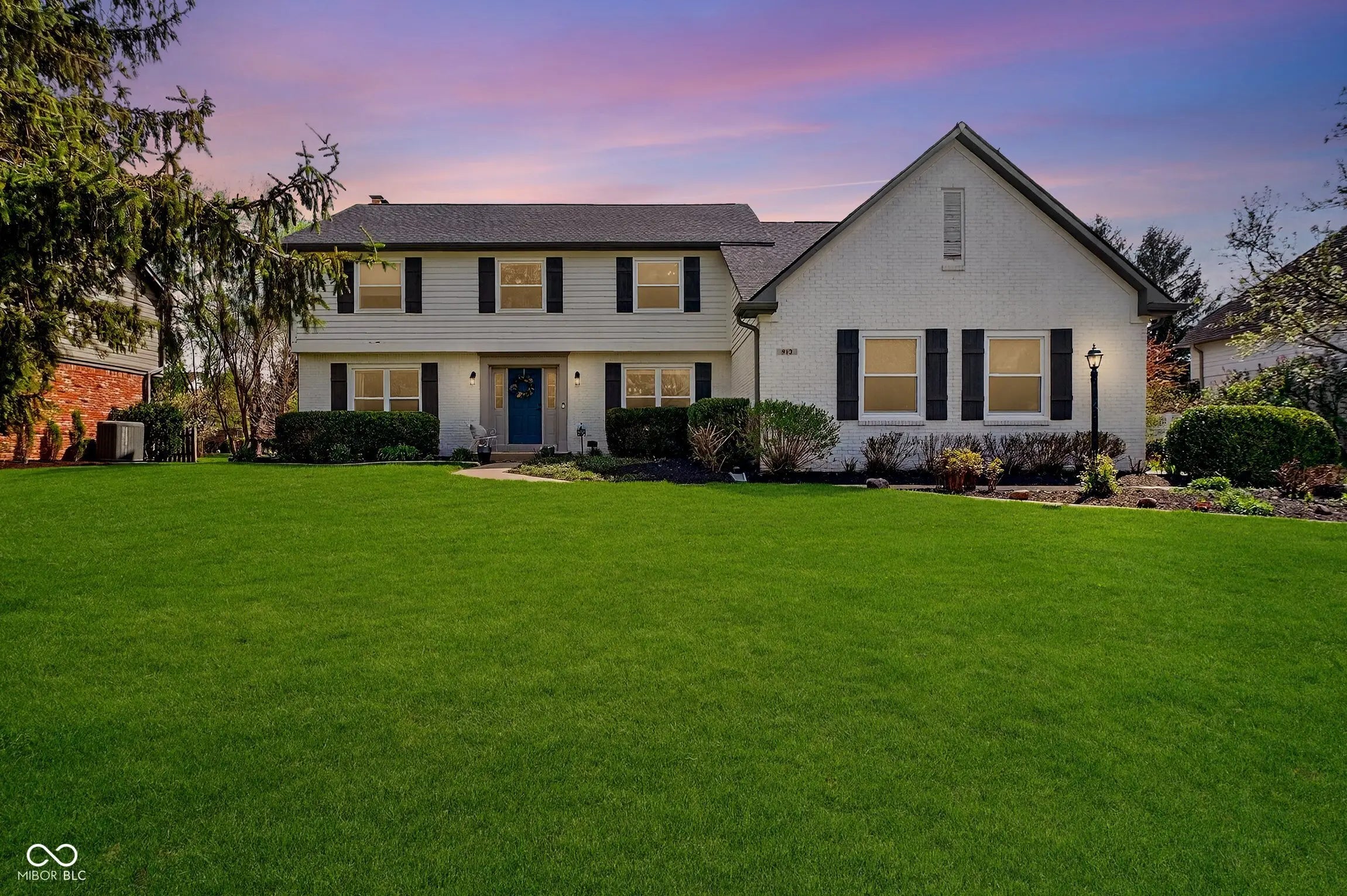 Photo of 913 Arrowwood Drive Carmel, IN 46033