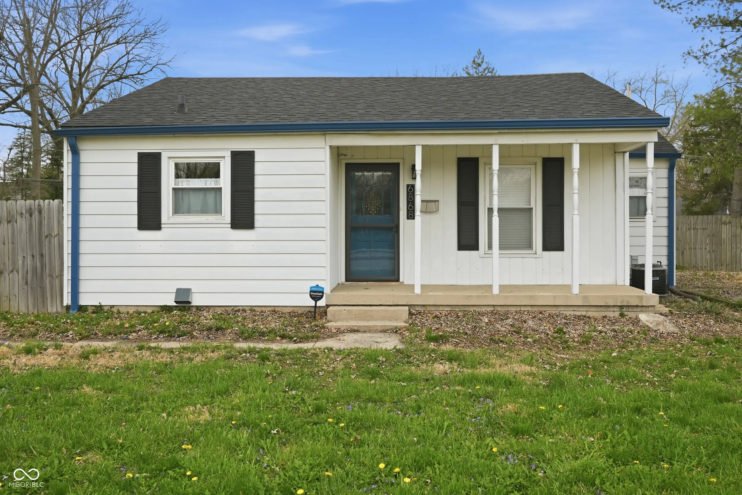 Photo of 6868 N Keystone Avenue Indianapolis, IN 46220