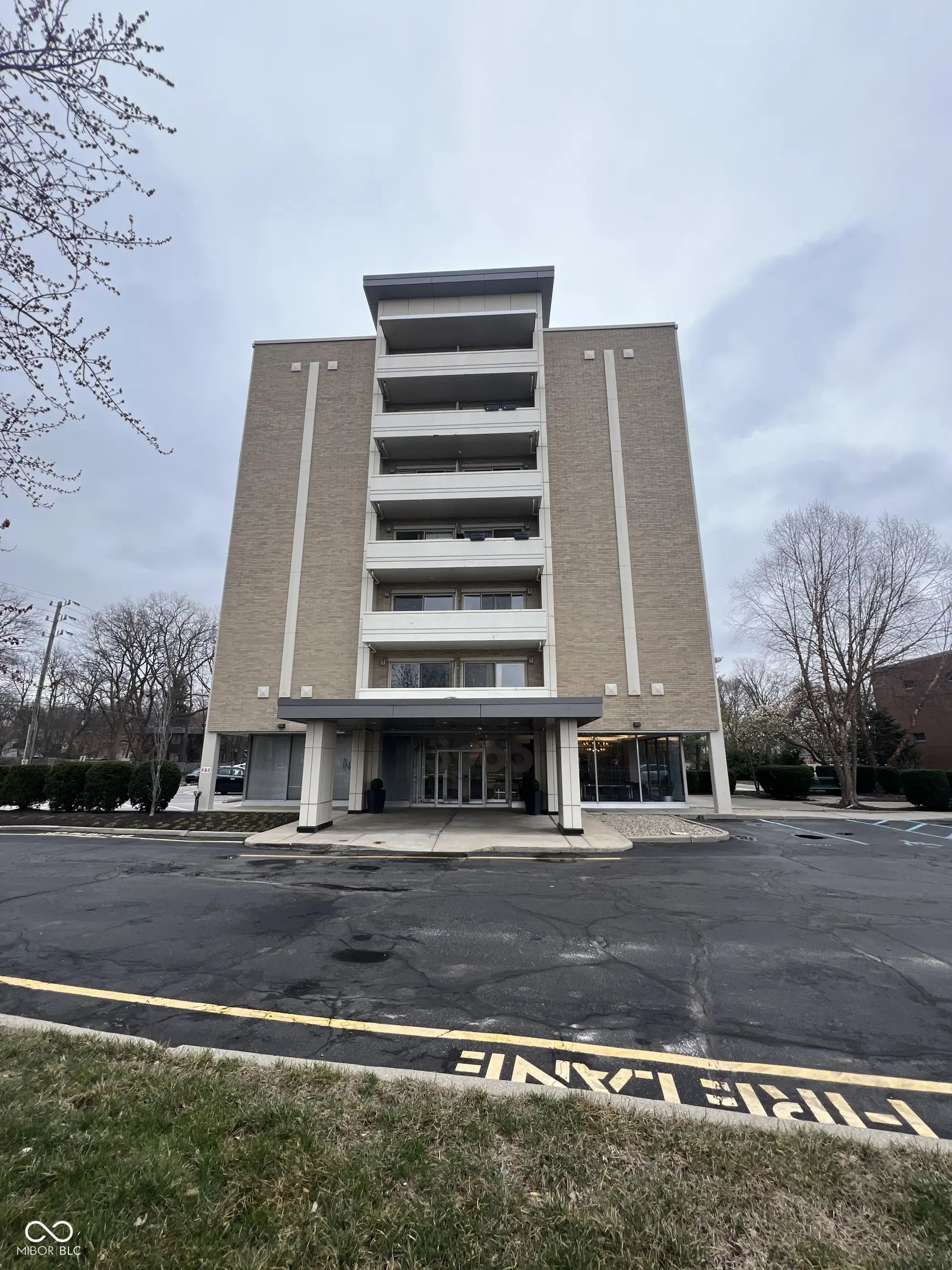 3965 N Meridian Street 2d, Indianapolis