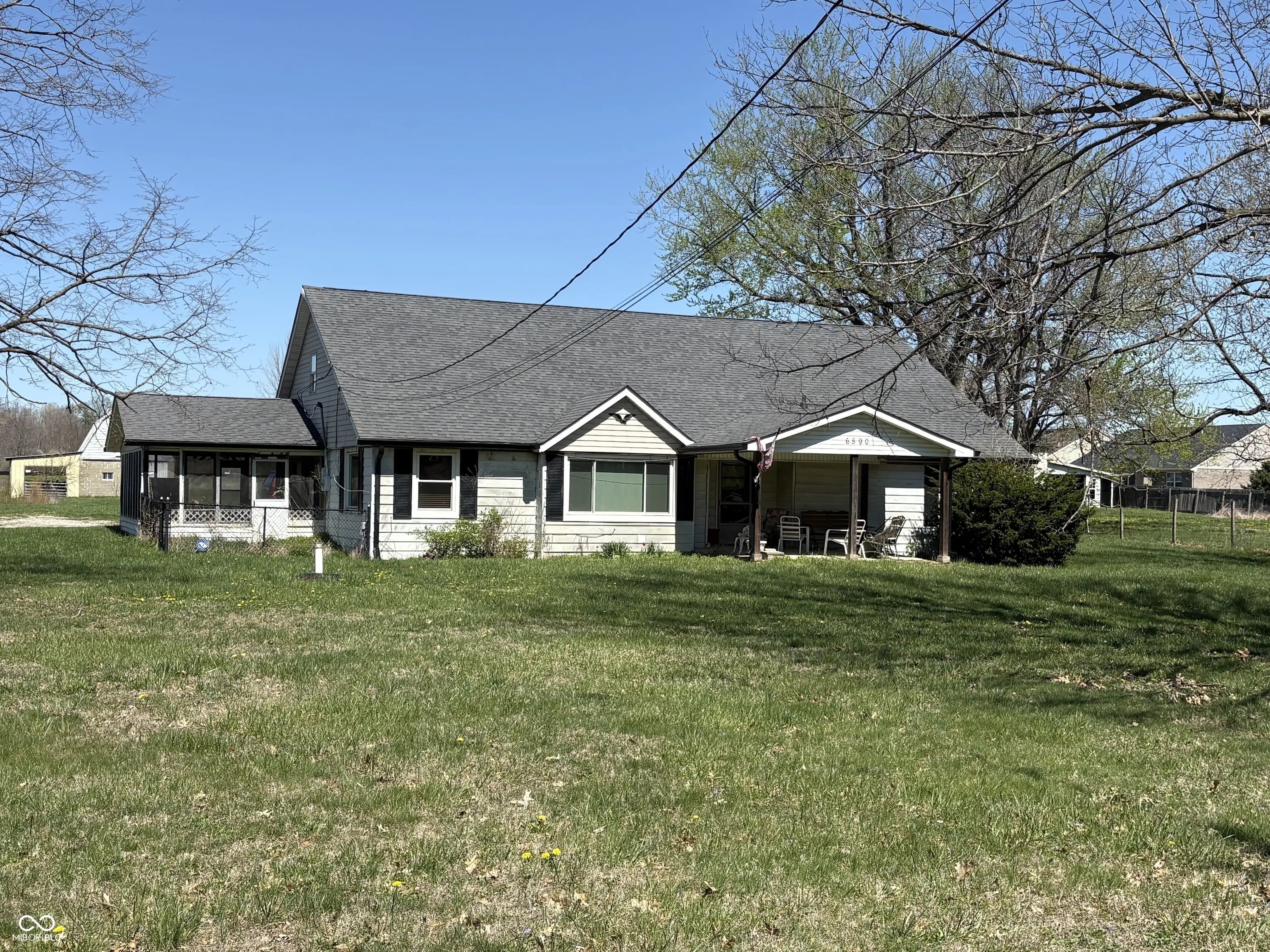 Photo of 6590 E County Road 100 S Avon, IN 46123
