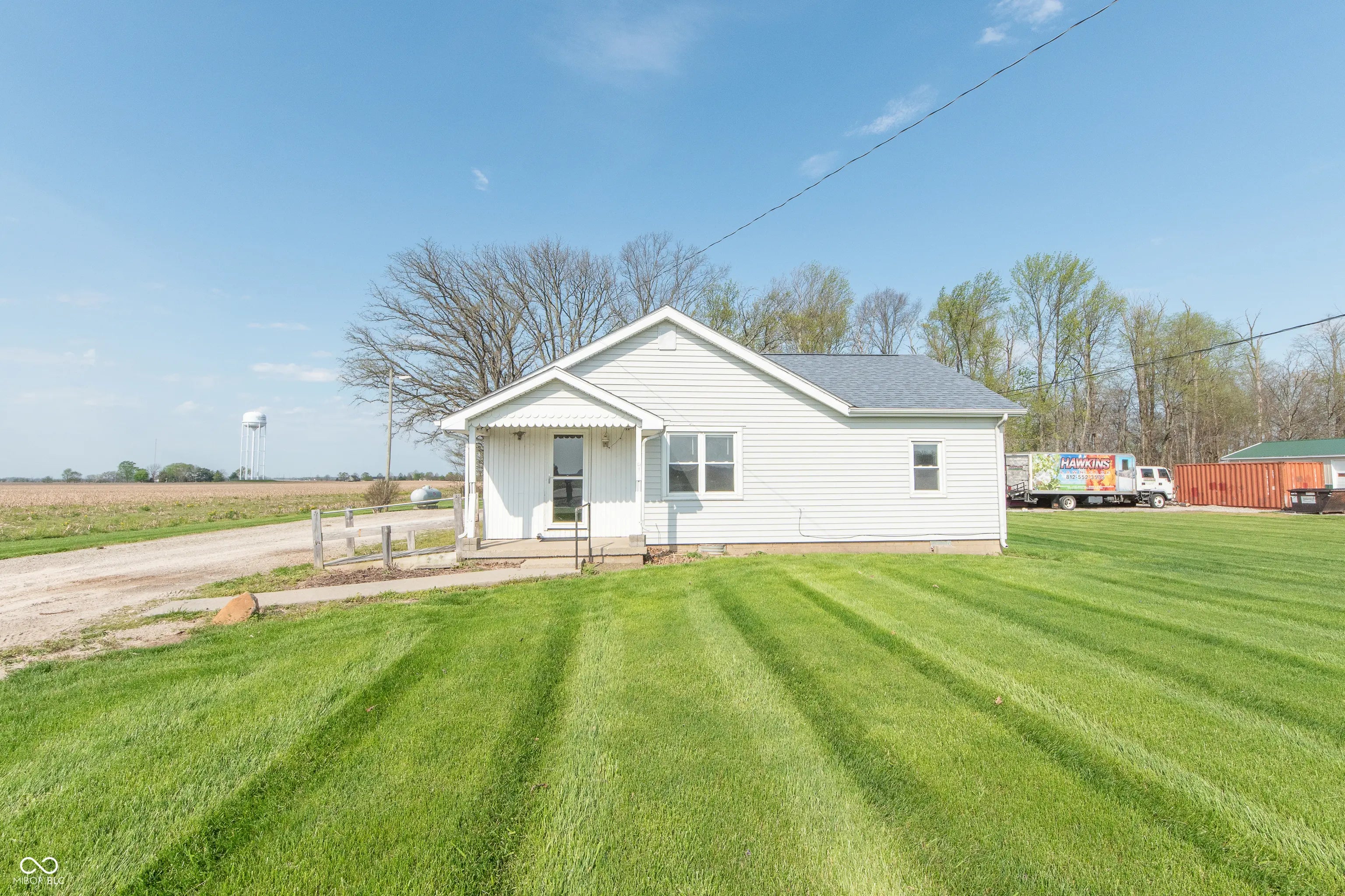 Photo of 728 N 650 E Columbus, IN 47203