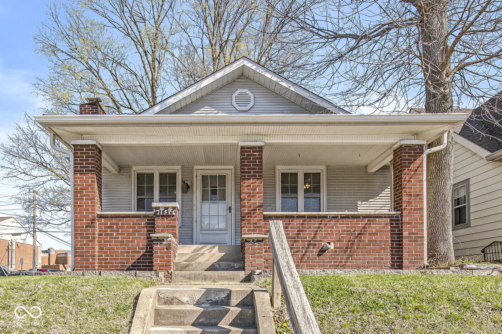 1526 Main Street, Beech Grove