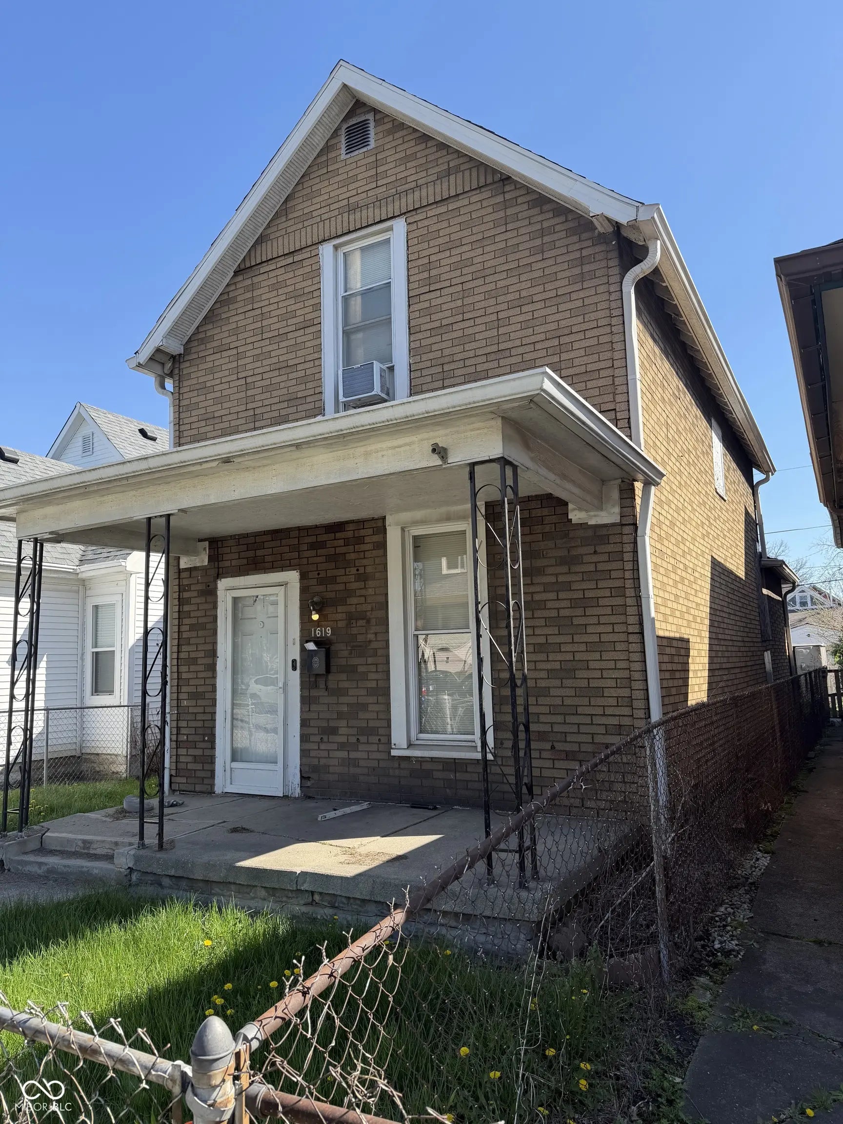 Photo of 1619 English Avenue Indianapolis, IN 46201