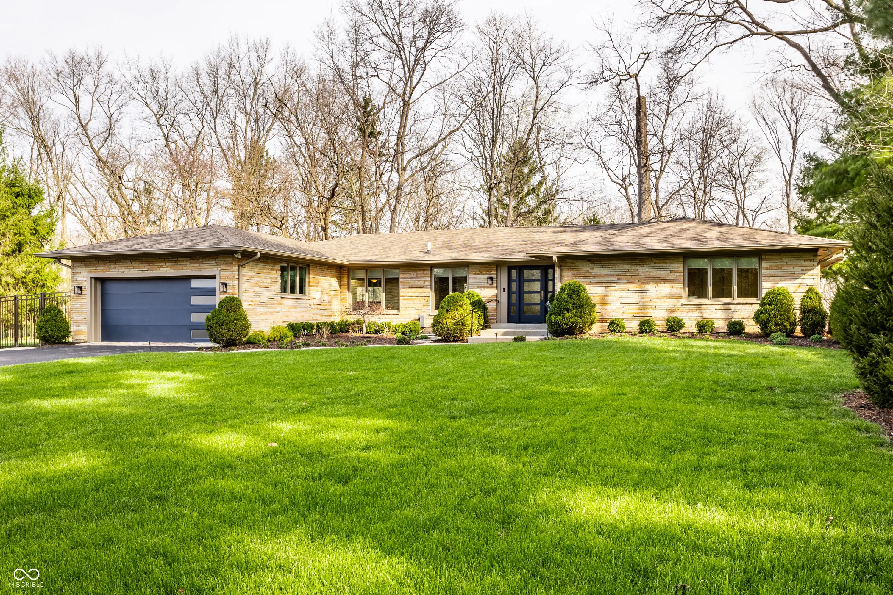 7548 Morningside Drive, Indianapolis