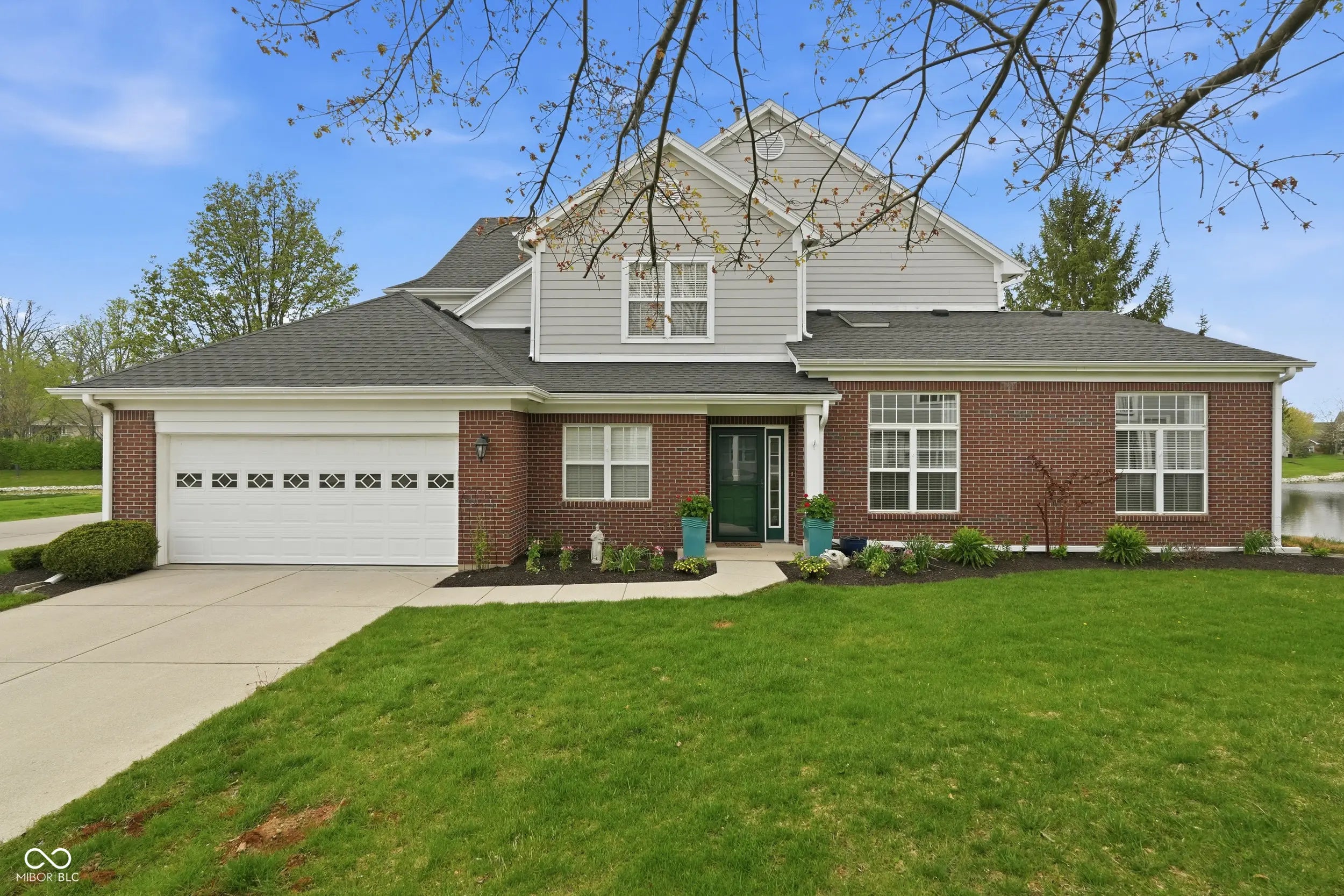 Photo of 9550 Fireside Lane Fishers, IN 46038