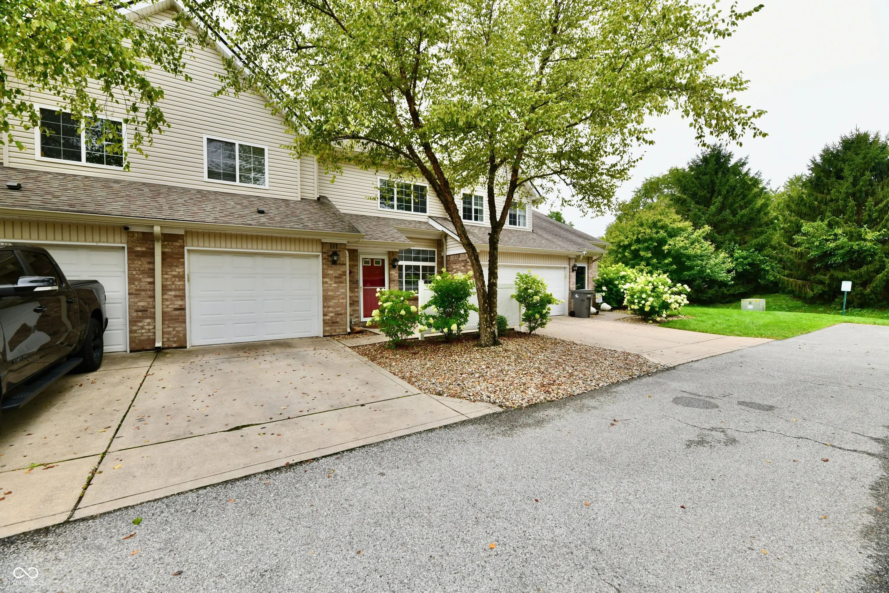 5817 Beacon Cove Way, Indianapolis