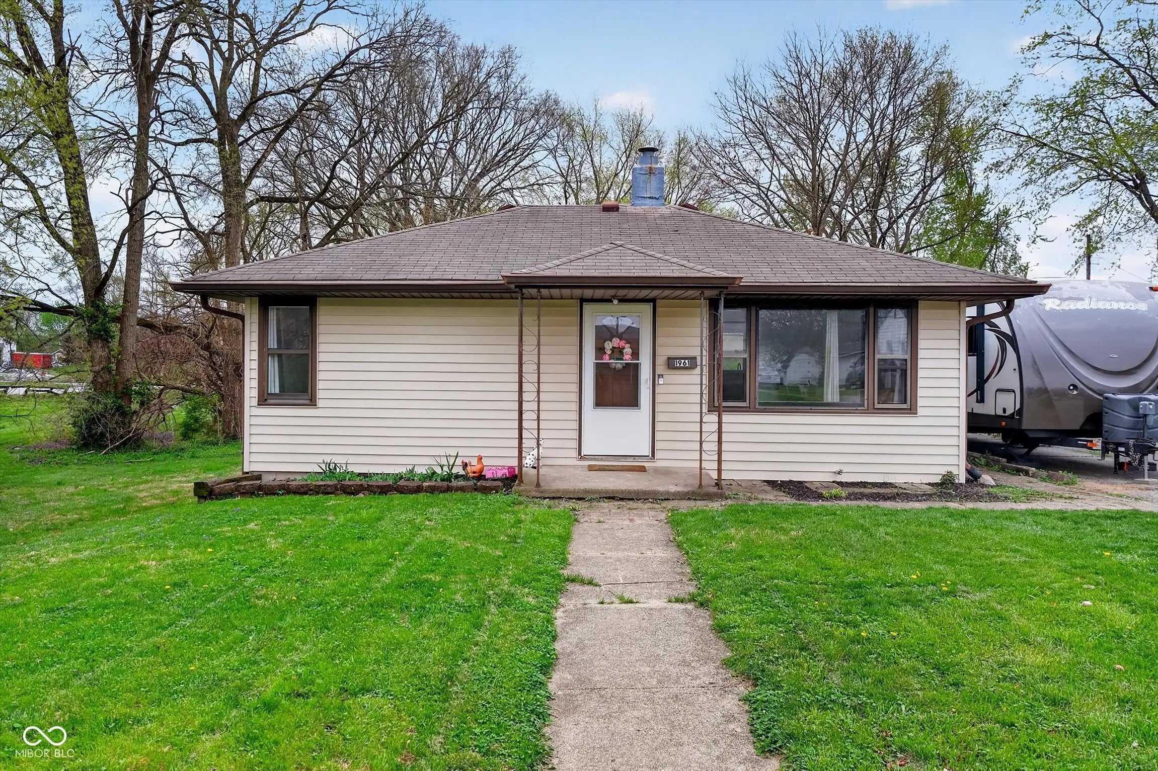 Photo of 1961 Maple Avenue Noblesville, IN 46060