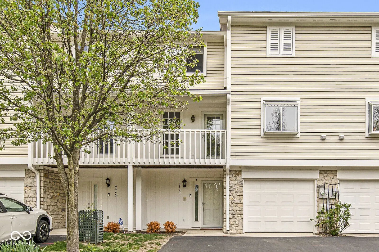 Photo of 6643 Shore Island Drive Indianapolis, IN 46220