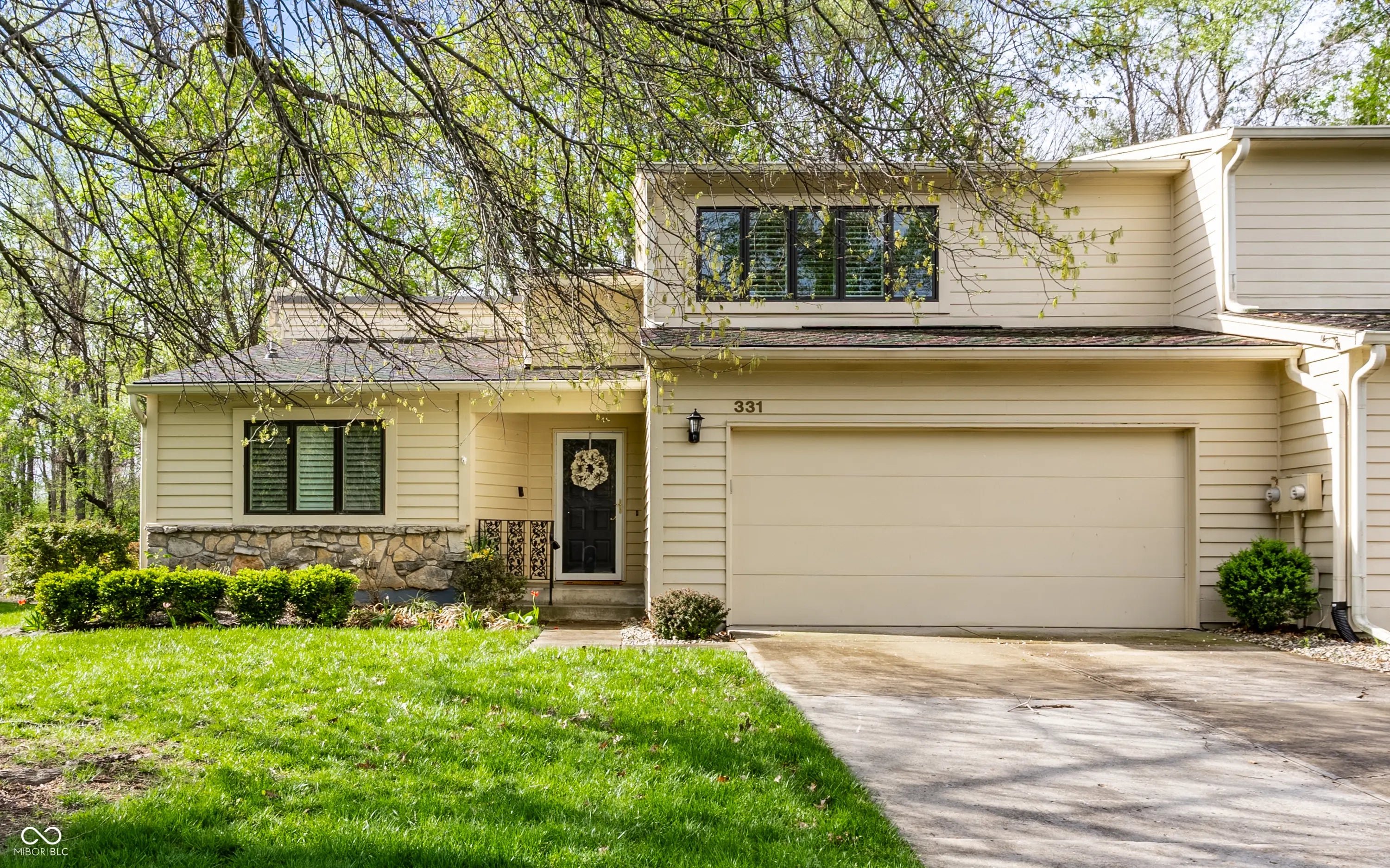 Photo of 331 Sandbrook Drive Noblesville, IN 46062