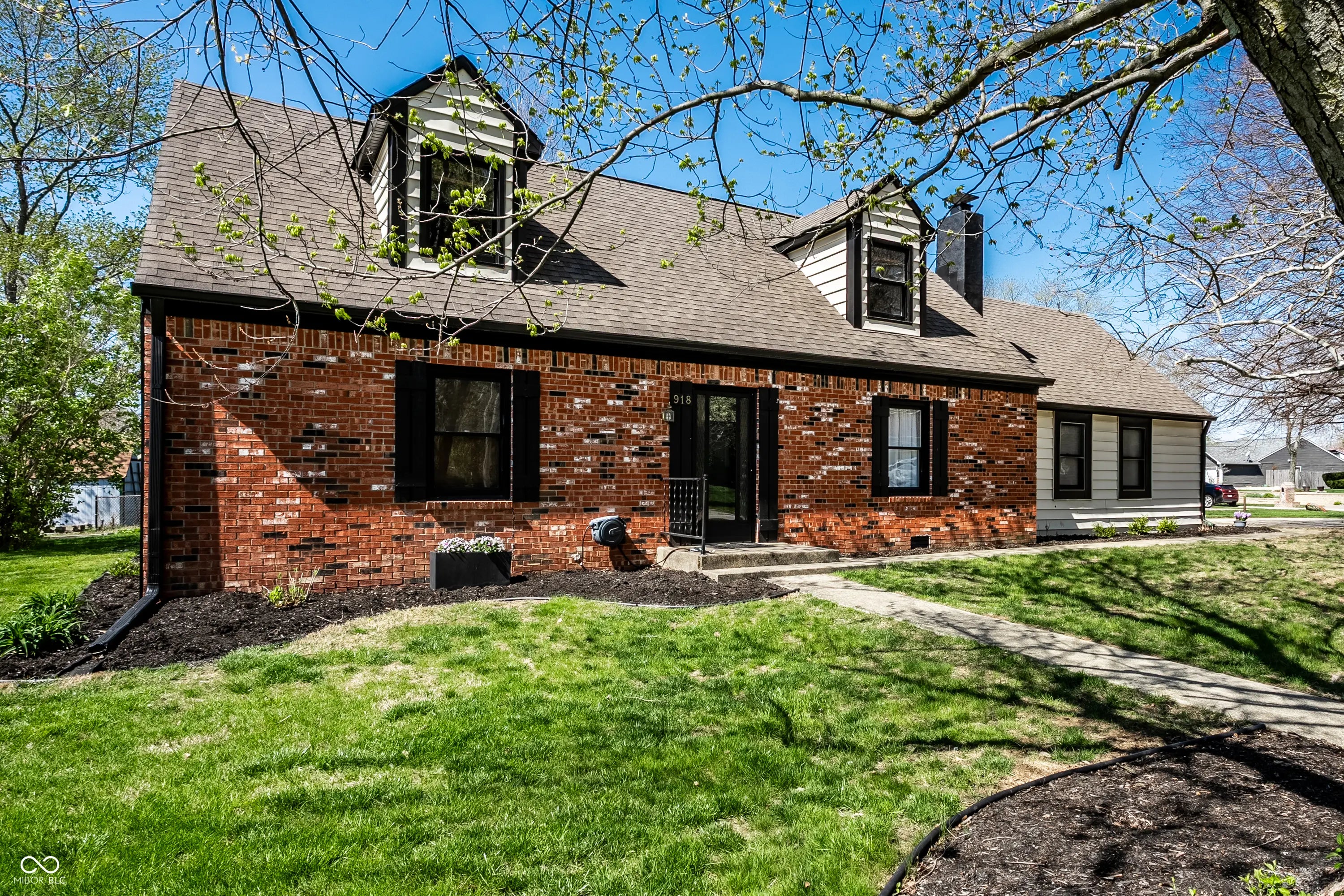 Photo of 918 Briarwood Drive Brownsburg, IN 46112