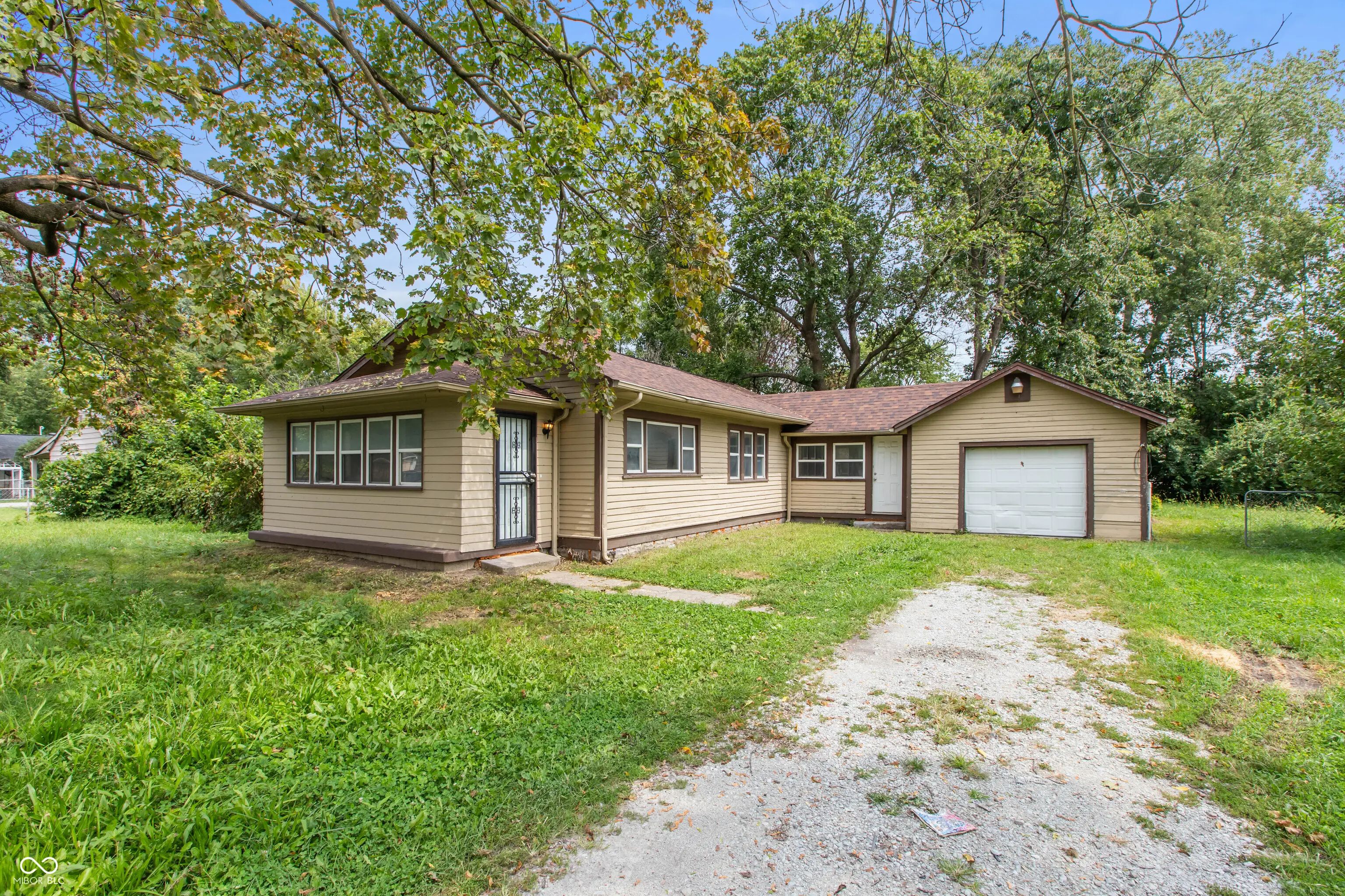 2145 N Leland Avenue, Indianapolis