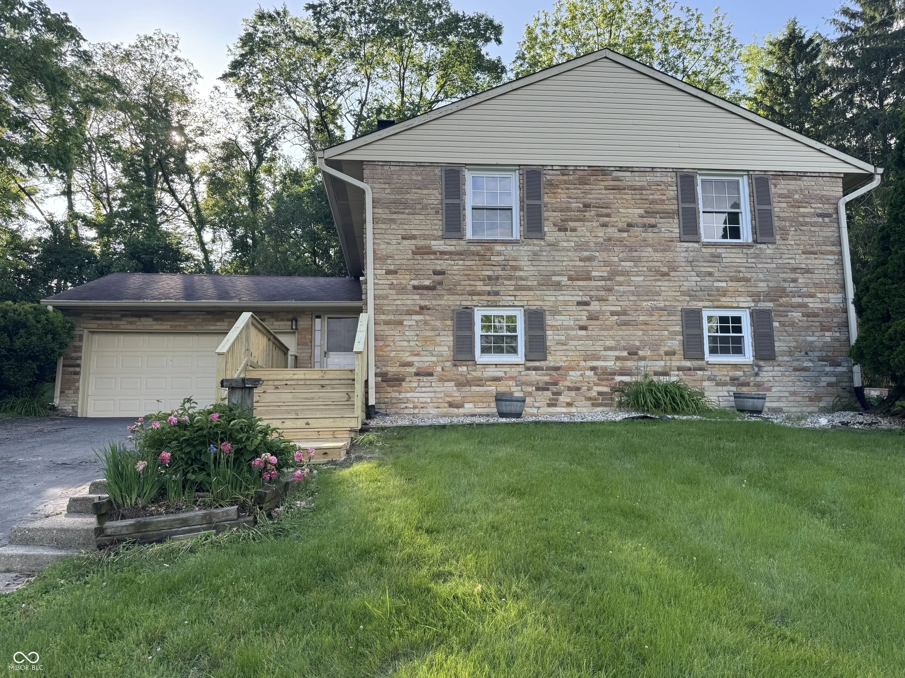 6824 Sargent Road, Indianapolis