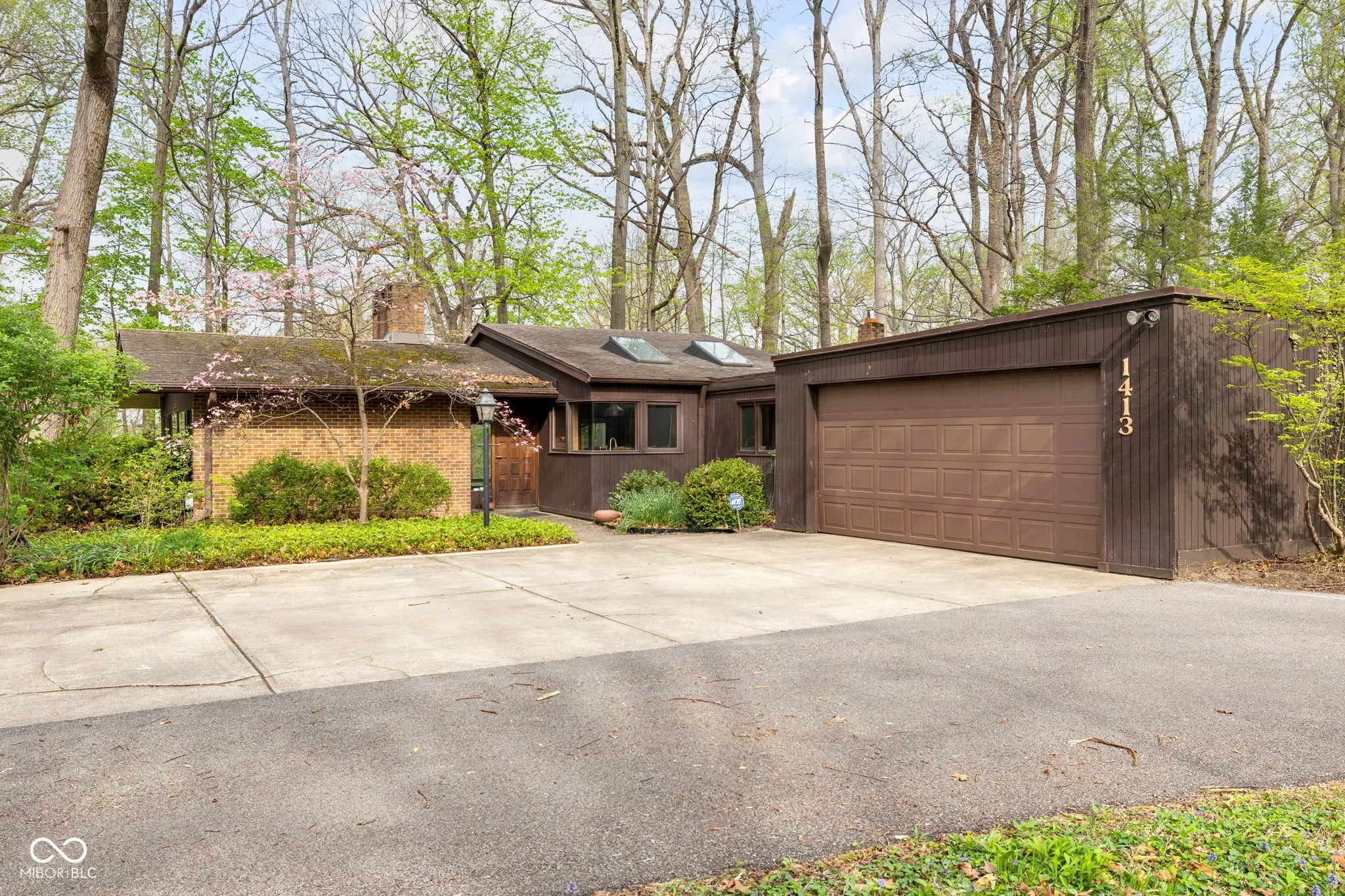 1413 W 52nd Street, Indianapolis