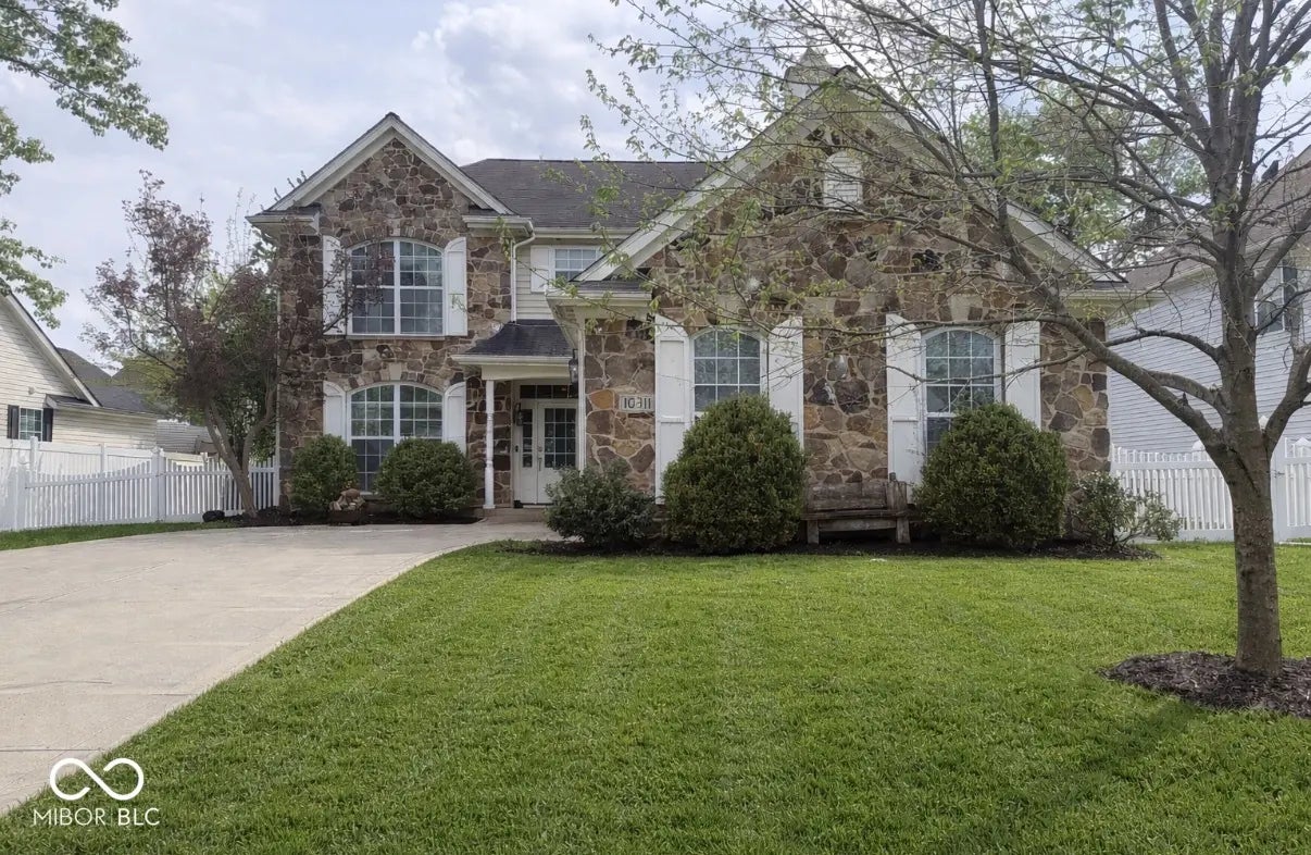 10811 Meadow Wing Court, Noblesville