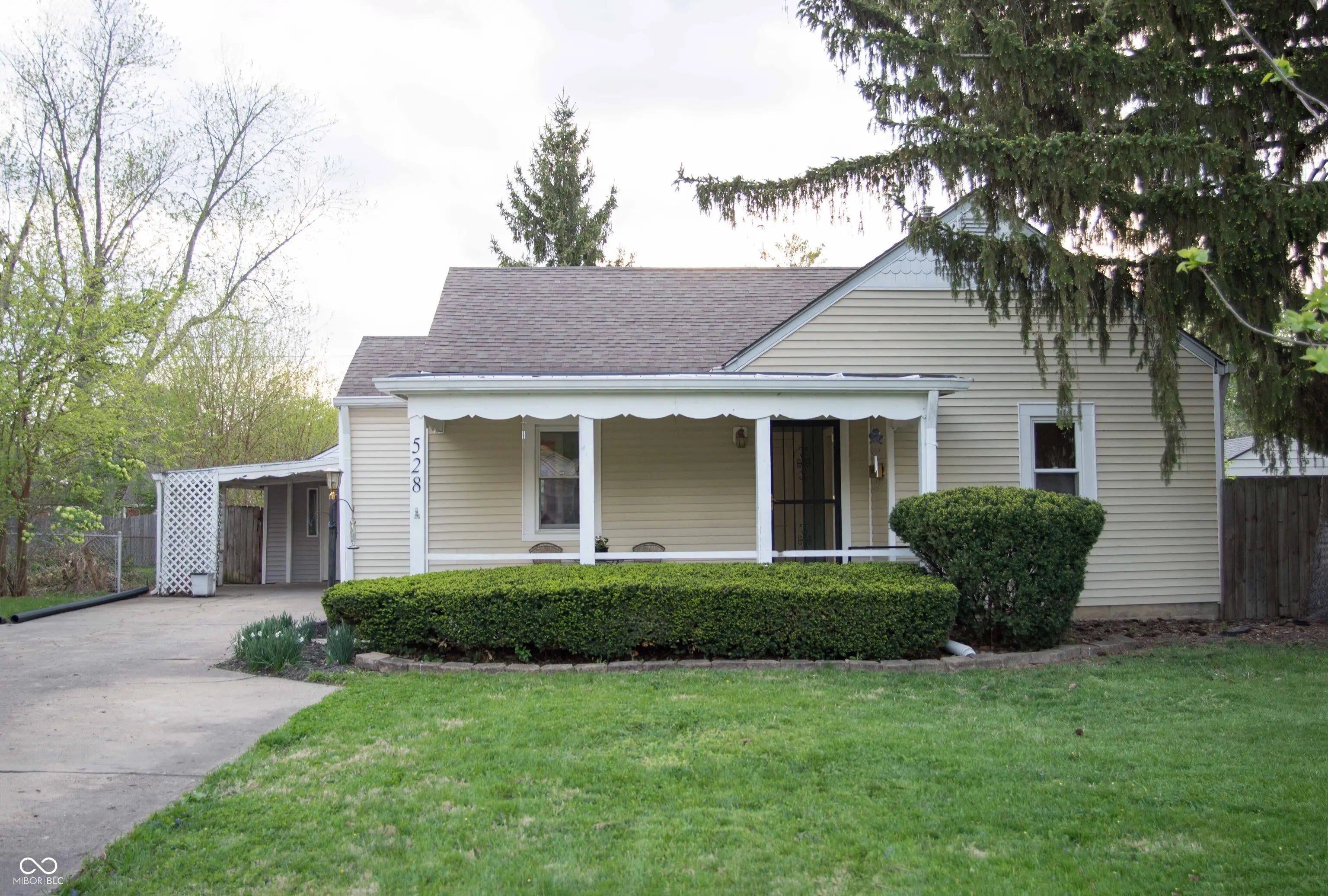 Photo of 528 S Drexel Avenue Indianapolis, IN 46203