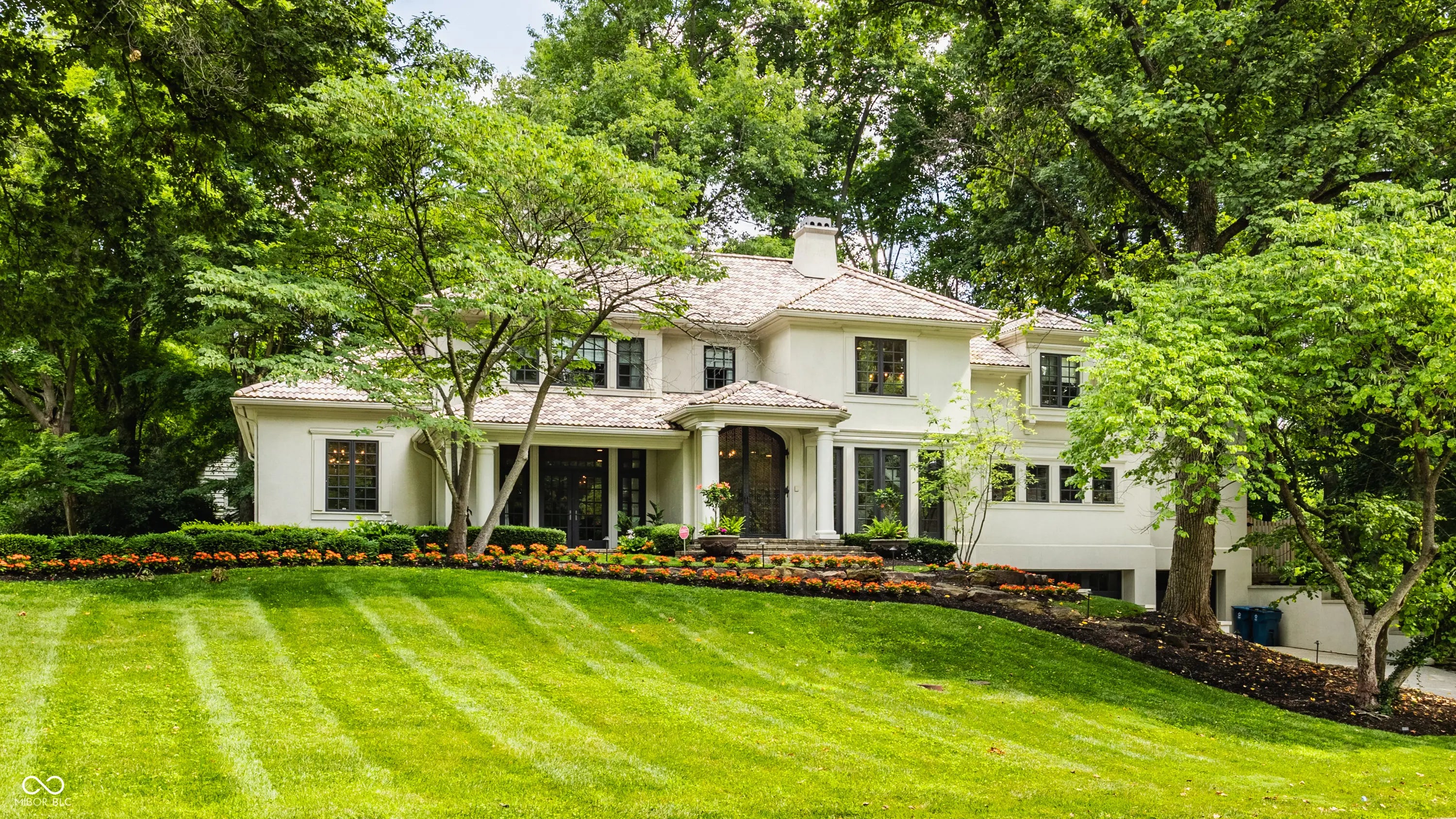 Photo of 110 Bow Lane Indianapolis, IN 46220