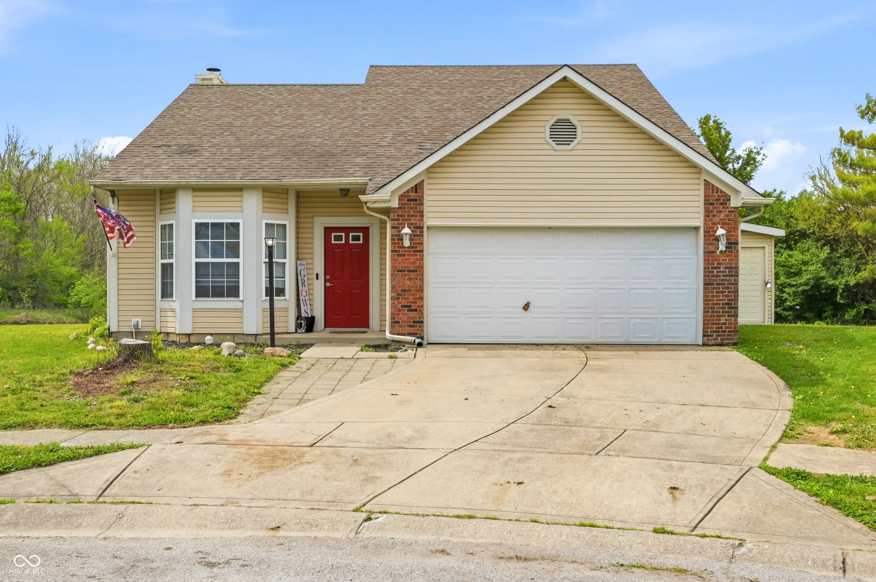 Photo of 8448 Country Charm Drive Indianapolis, IN 46234