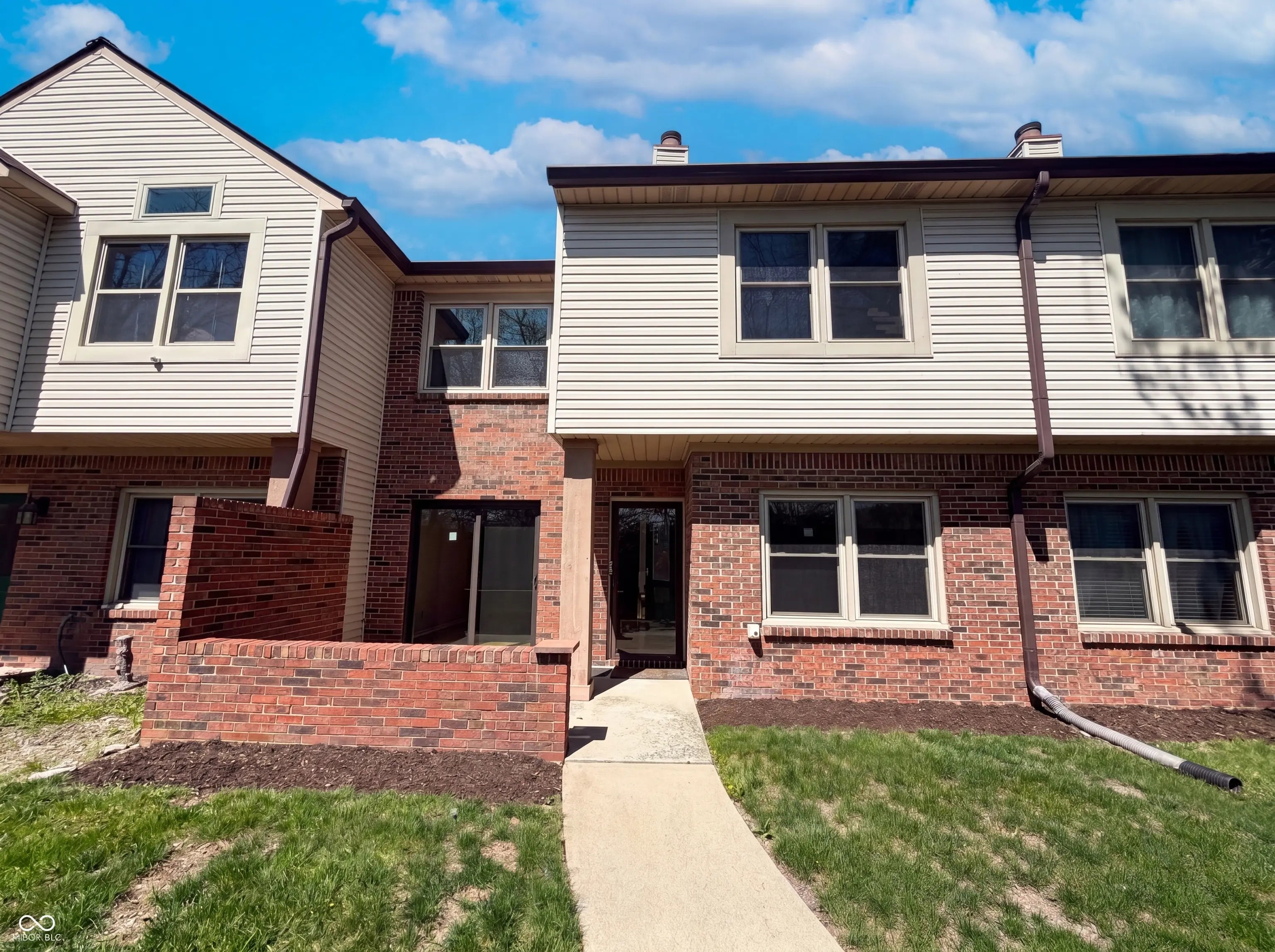 9463 Maple Way, Indianapolis