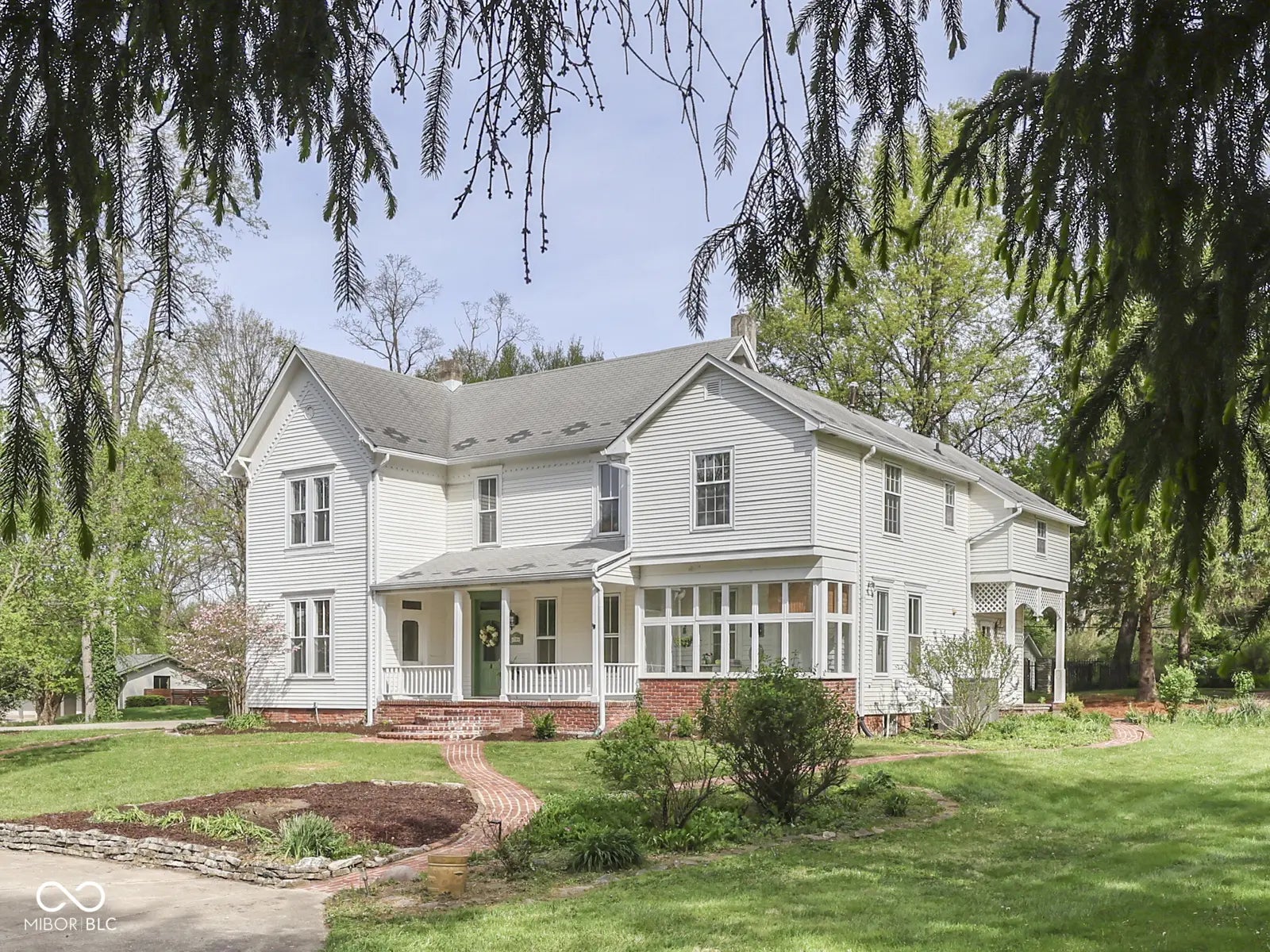 Photo of 6704 Sunny Lane Indianapolis, IN 46220