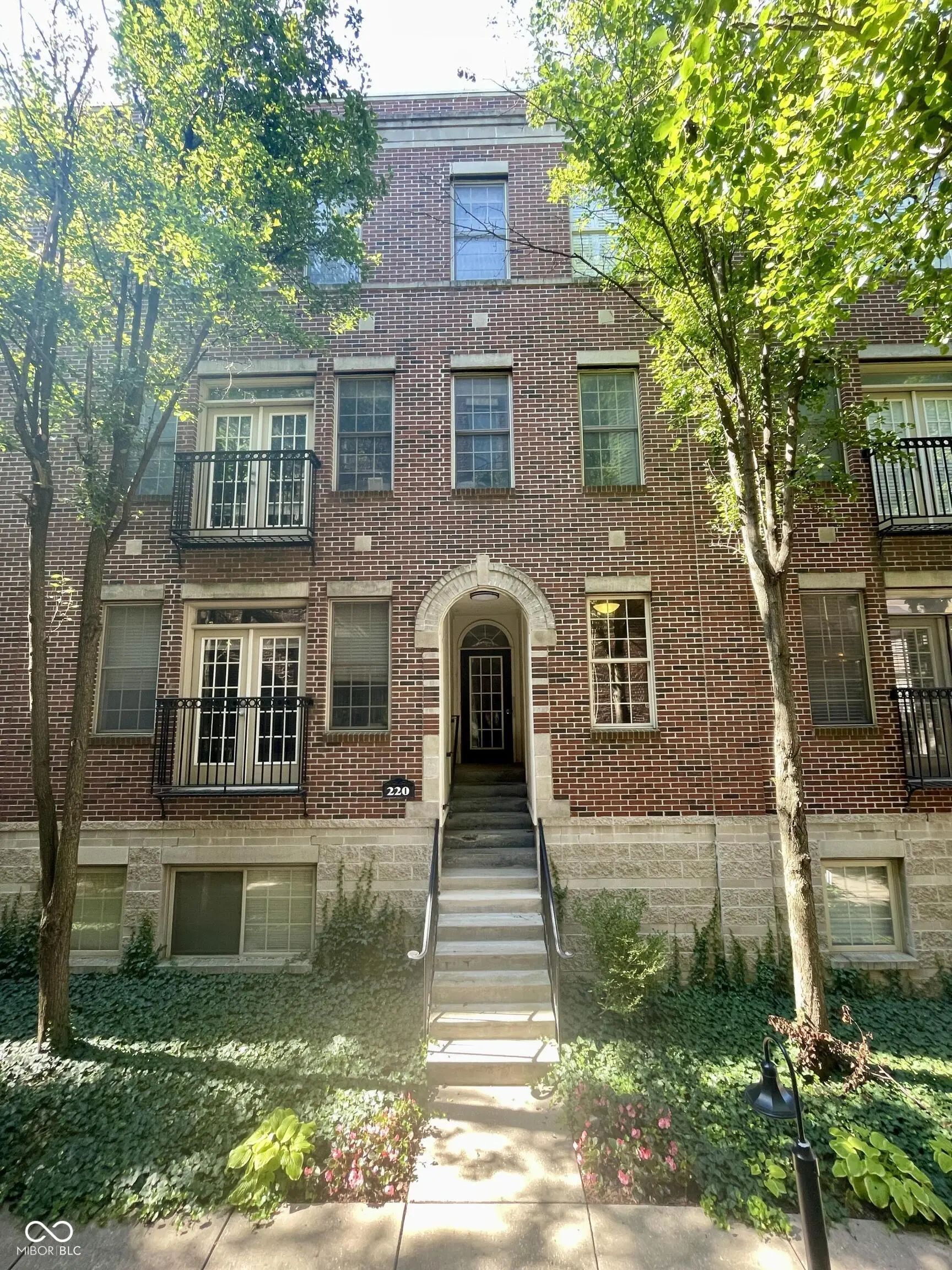 220 N Cleveland Street 220c, Indianapolis