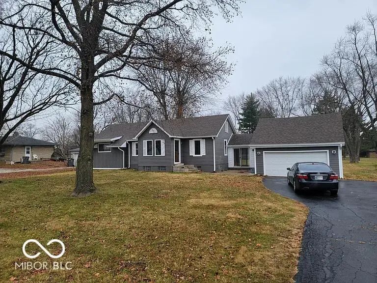 70 E Southport Road, Indianapolis