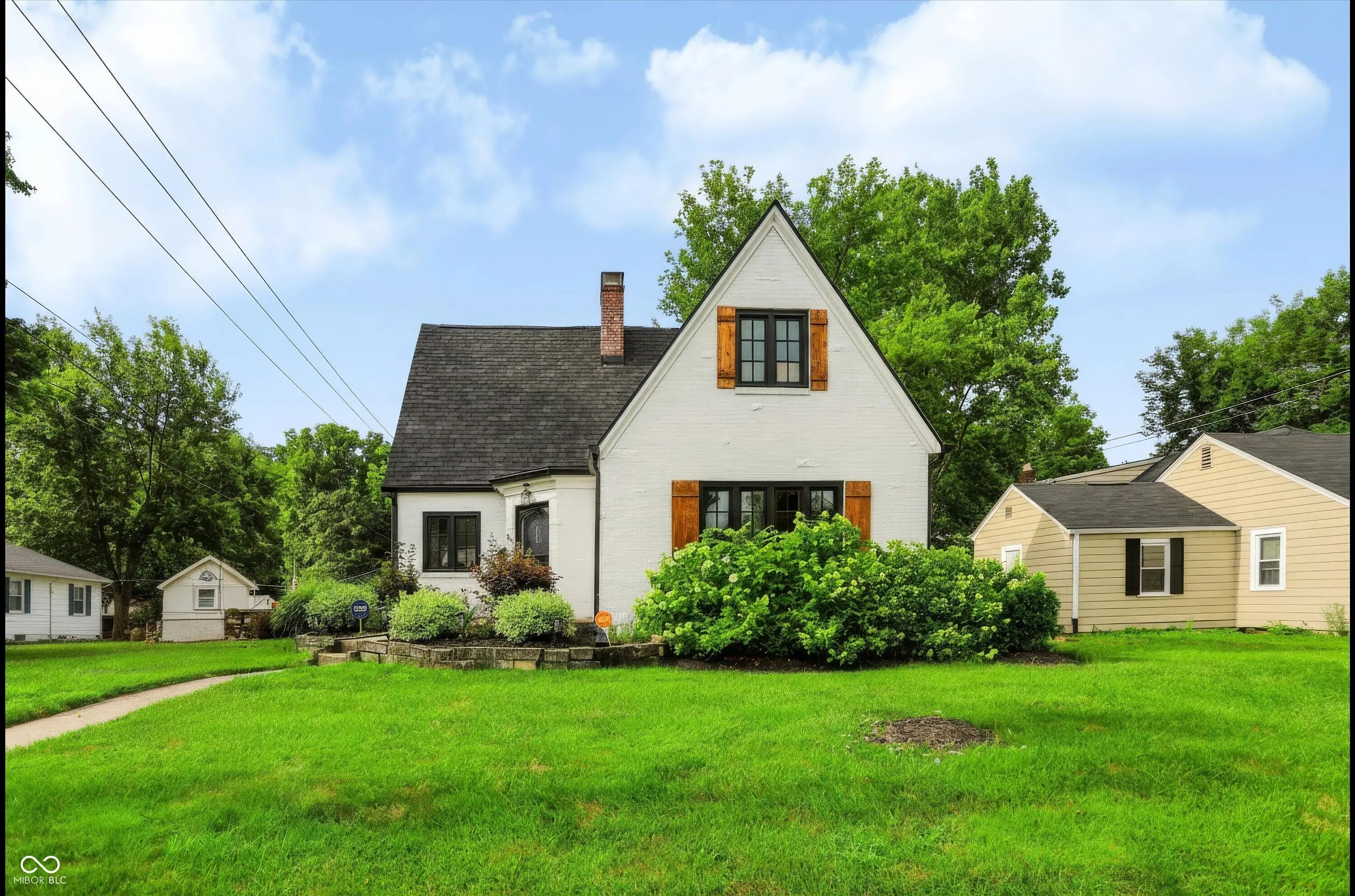 207 E Poplar Street, Danville