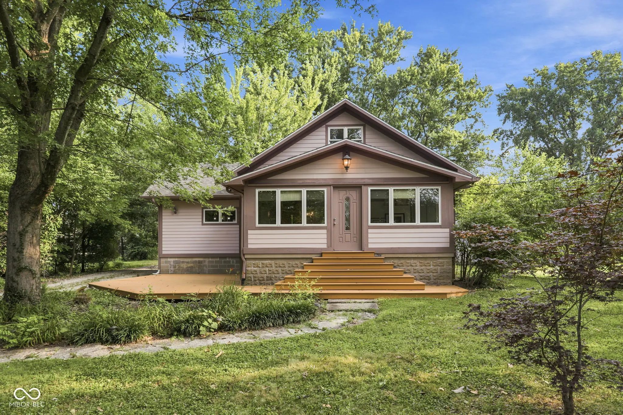 3136 E Edgewood Avenue, Indianapolis