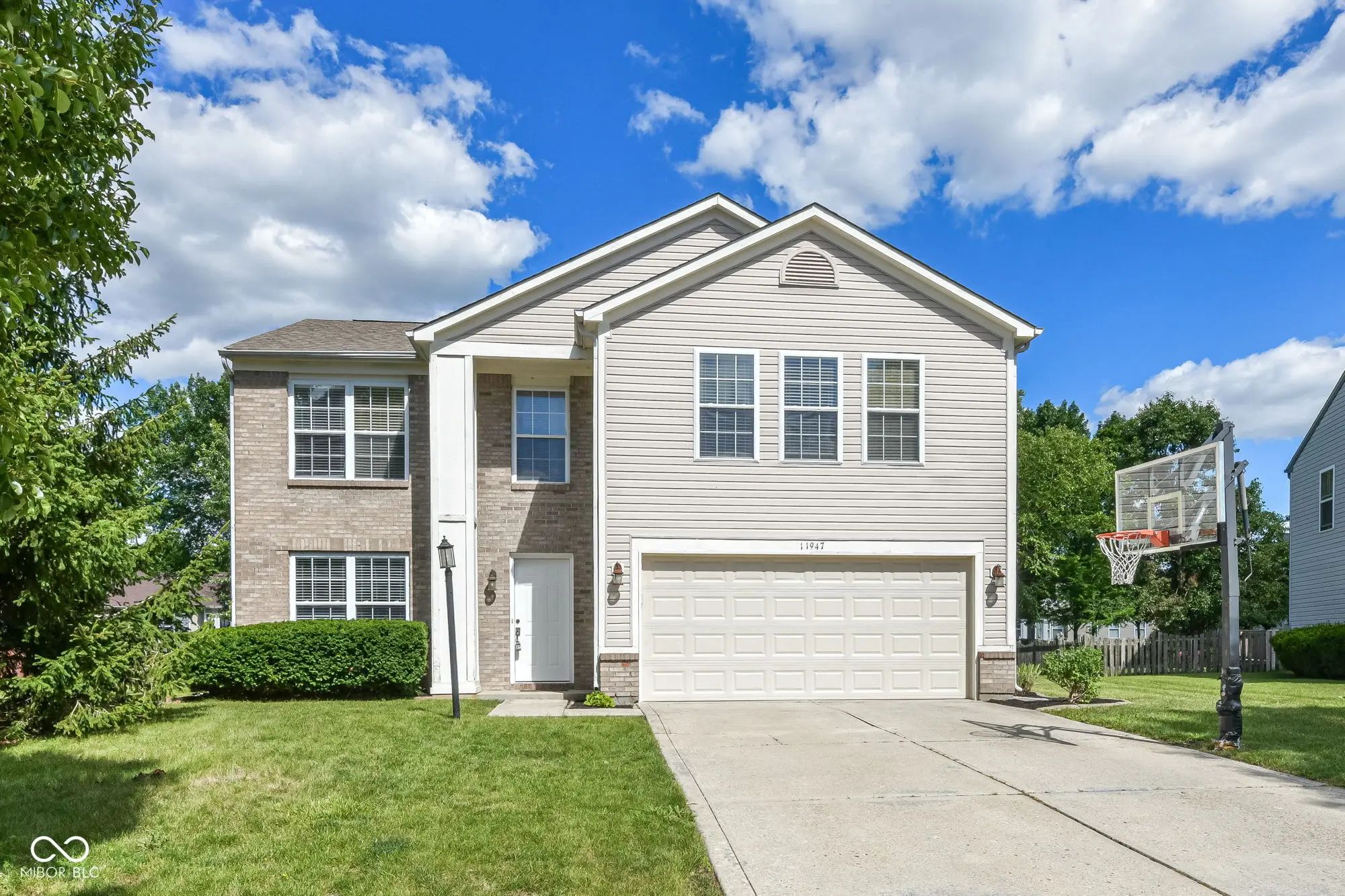 11947 Princewood Drive, Fishers