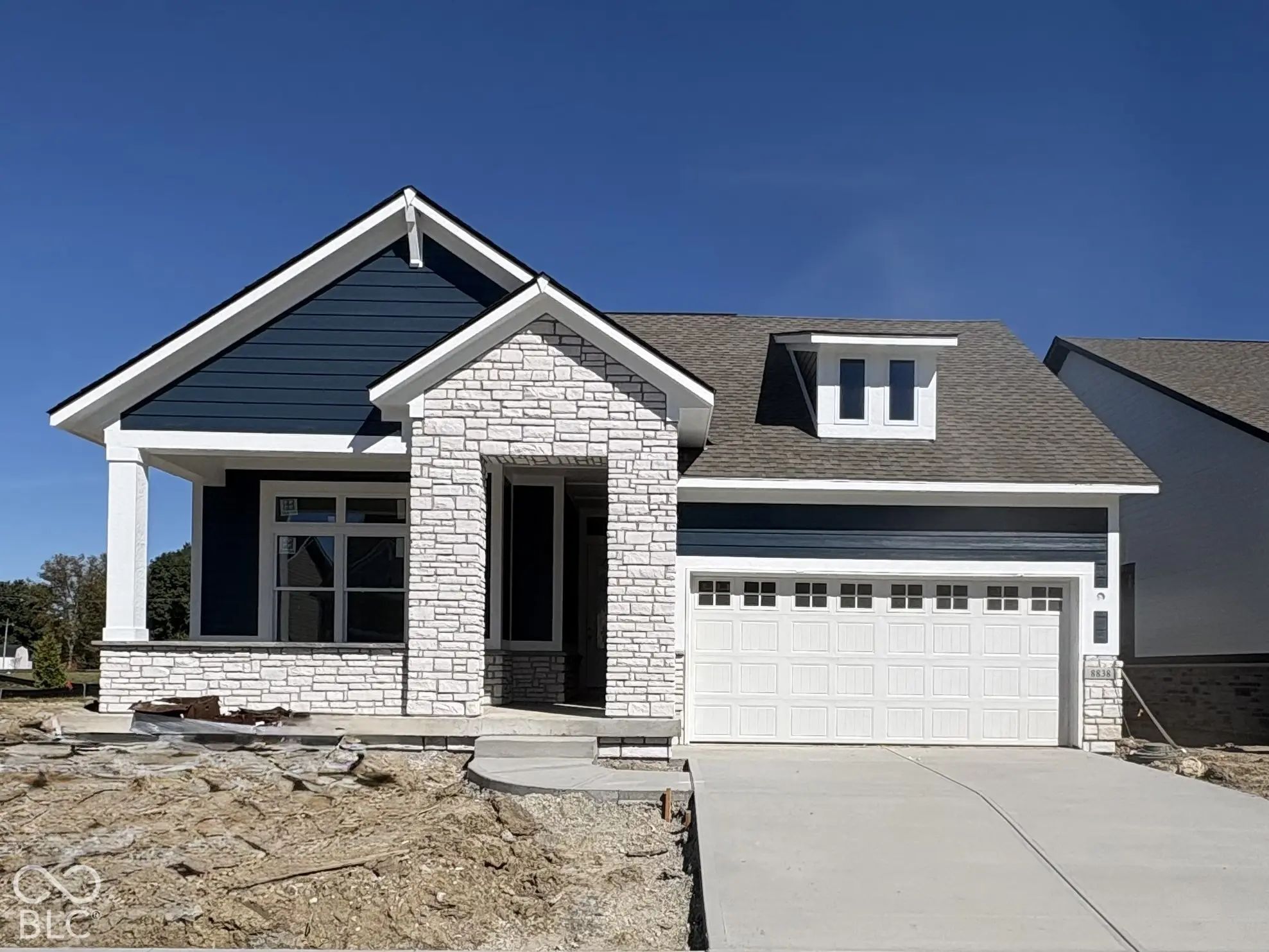8838 Earhart Lane, Zionsville