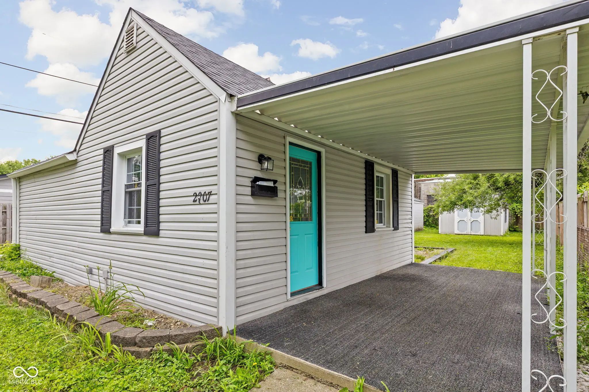 2207 Albany Street, Indianapolis