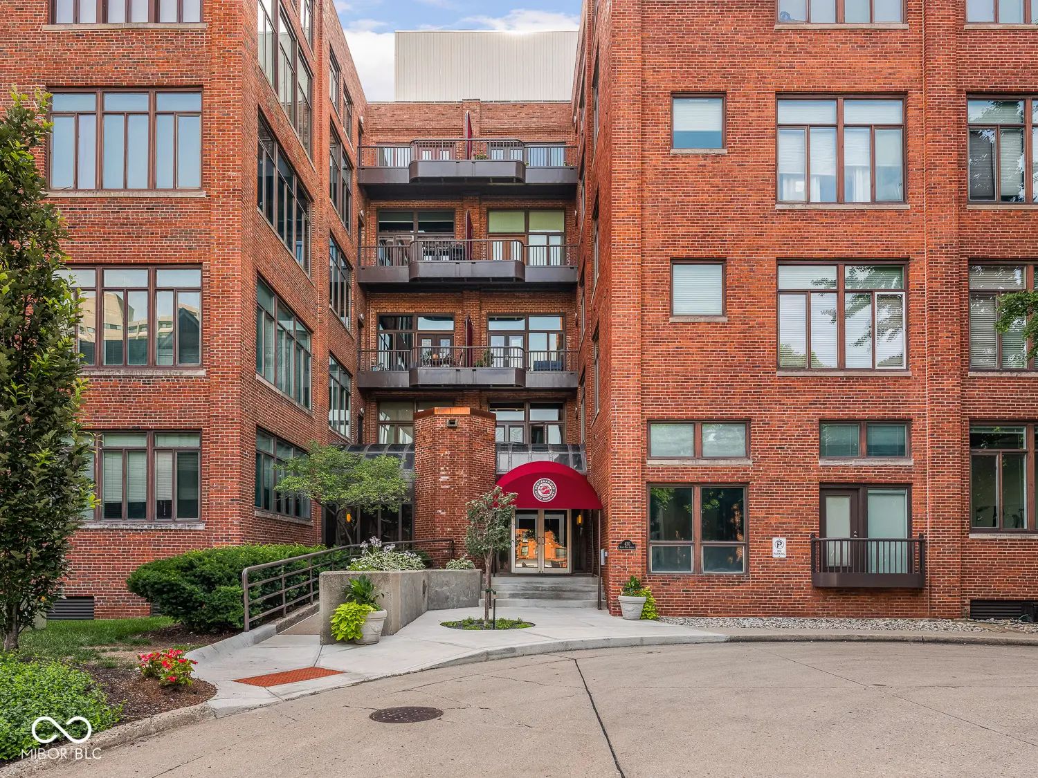 Photo of 430 N Park Avenue 106 Indianapolis, IN 46202