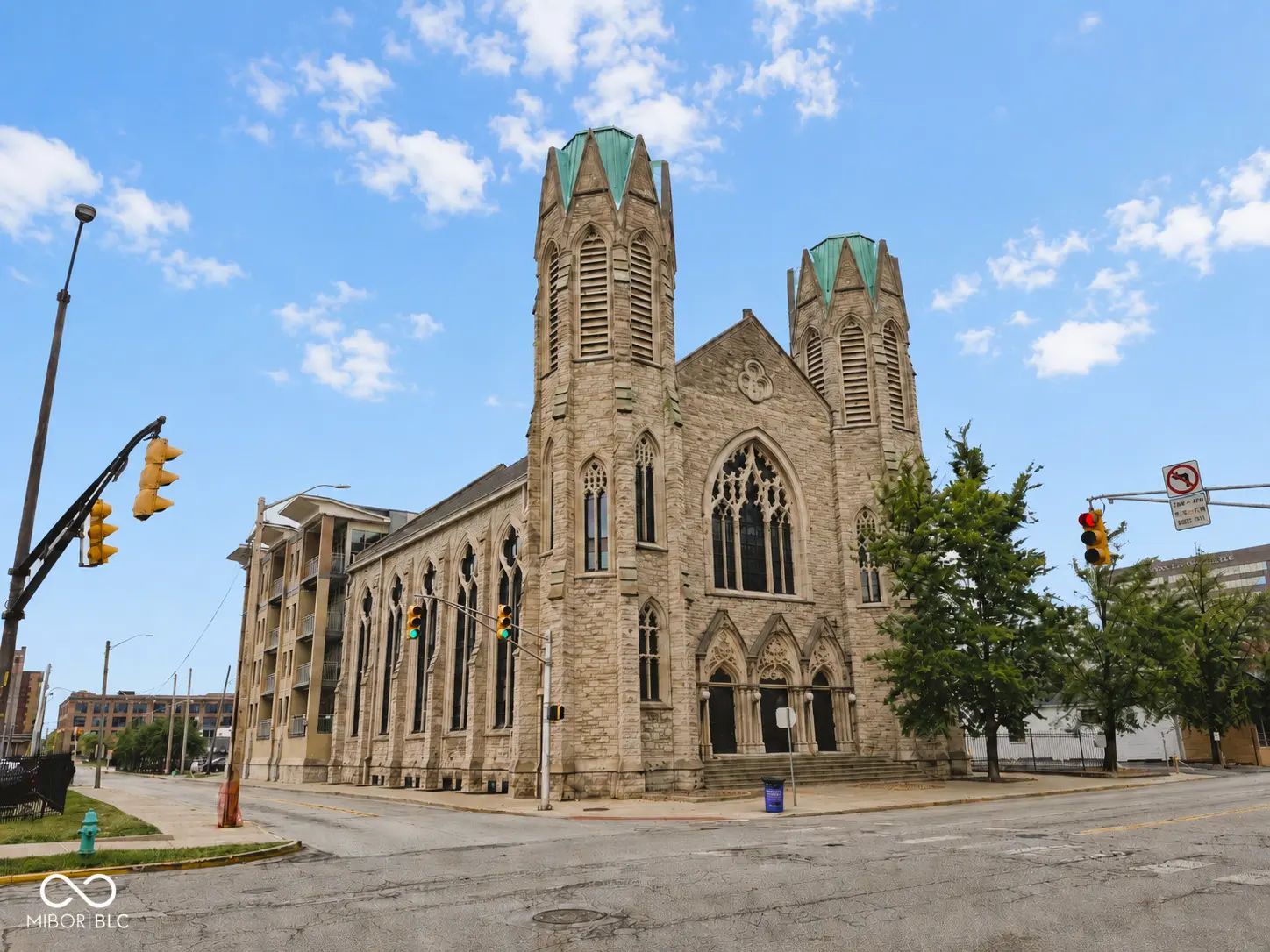 802 N Meridian Street 208, Indianapolis
