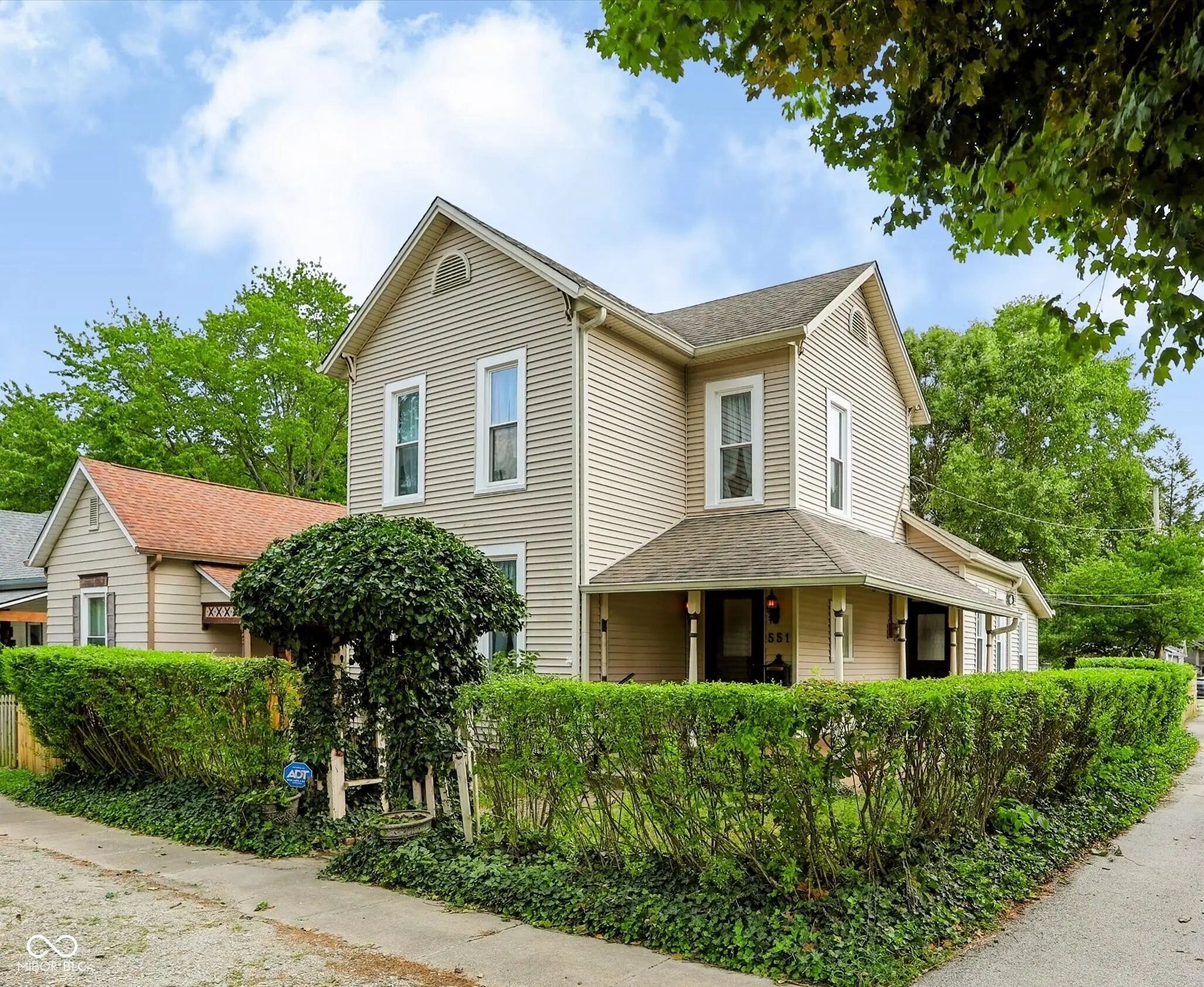 551 E Adams Street, Franklin