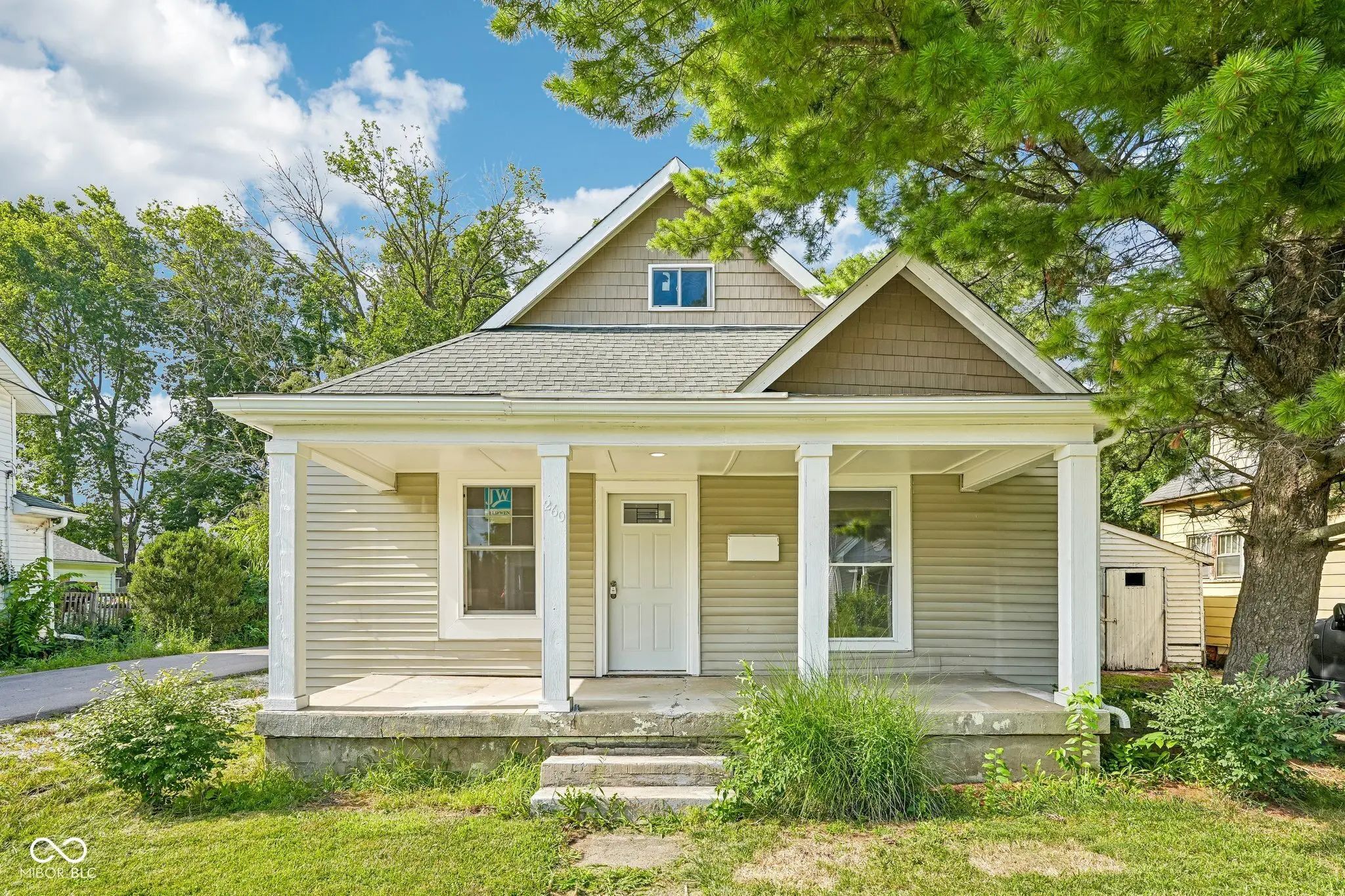 260 W Wiley Street, Greenwood