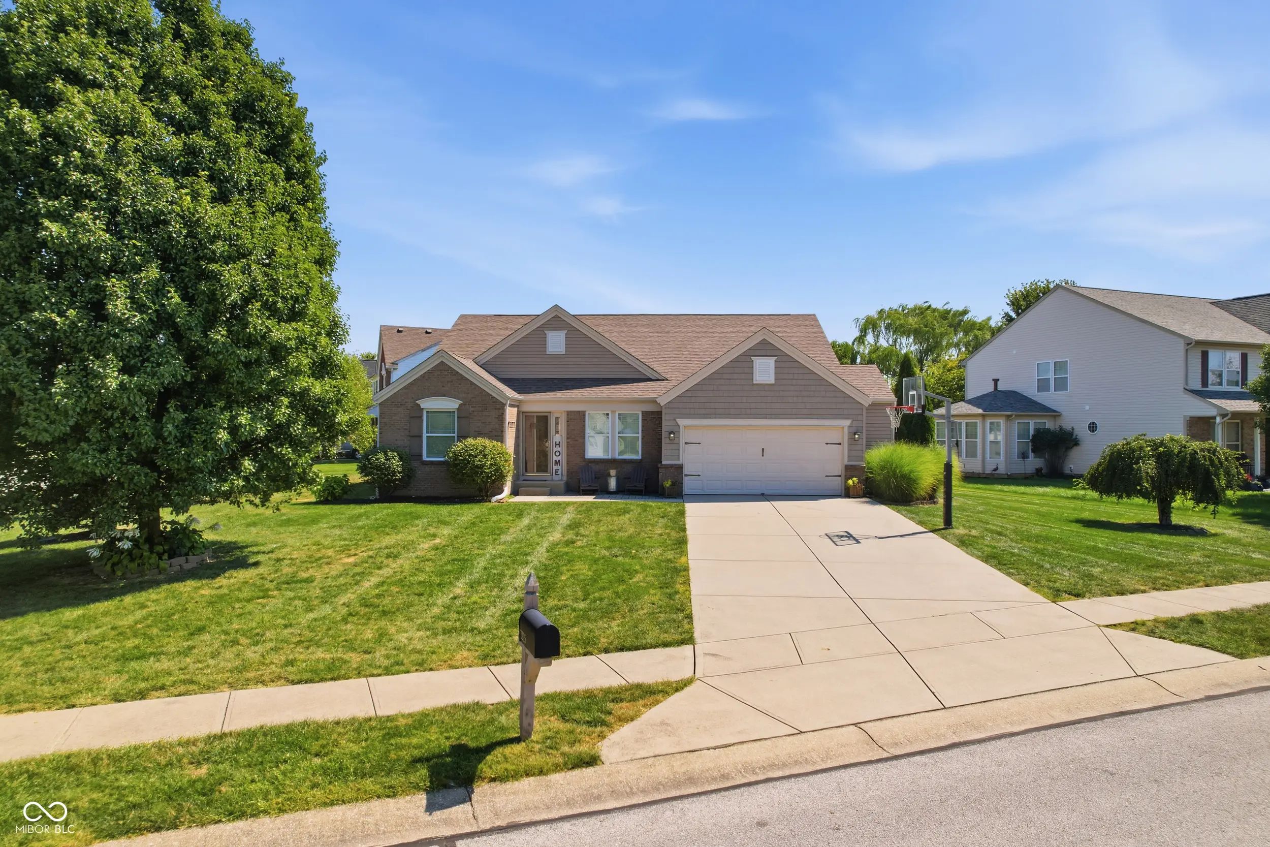 Photo of 2225 Silver Rose Drive Avon, IN 46123
