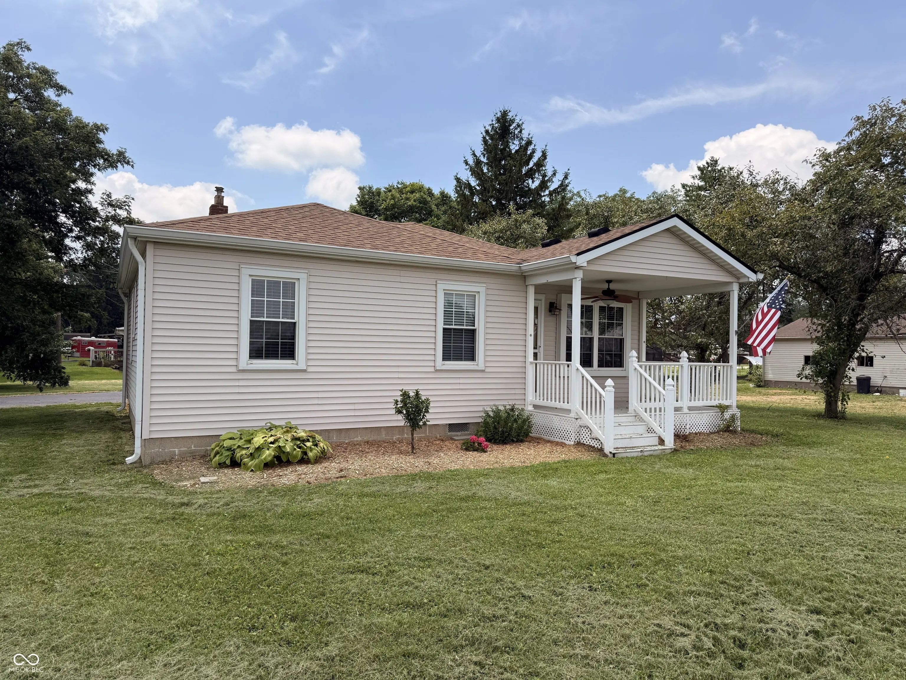 7323 E Troy Avenue, Indianapolis