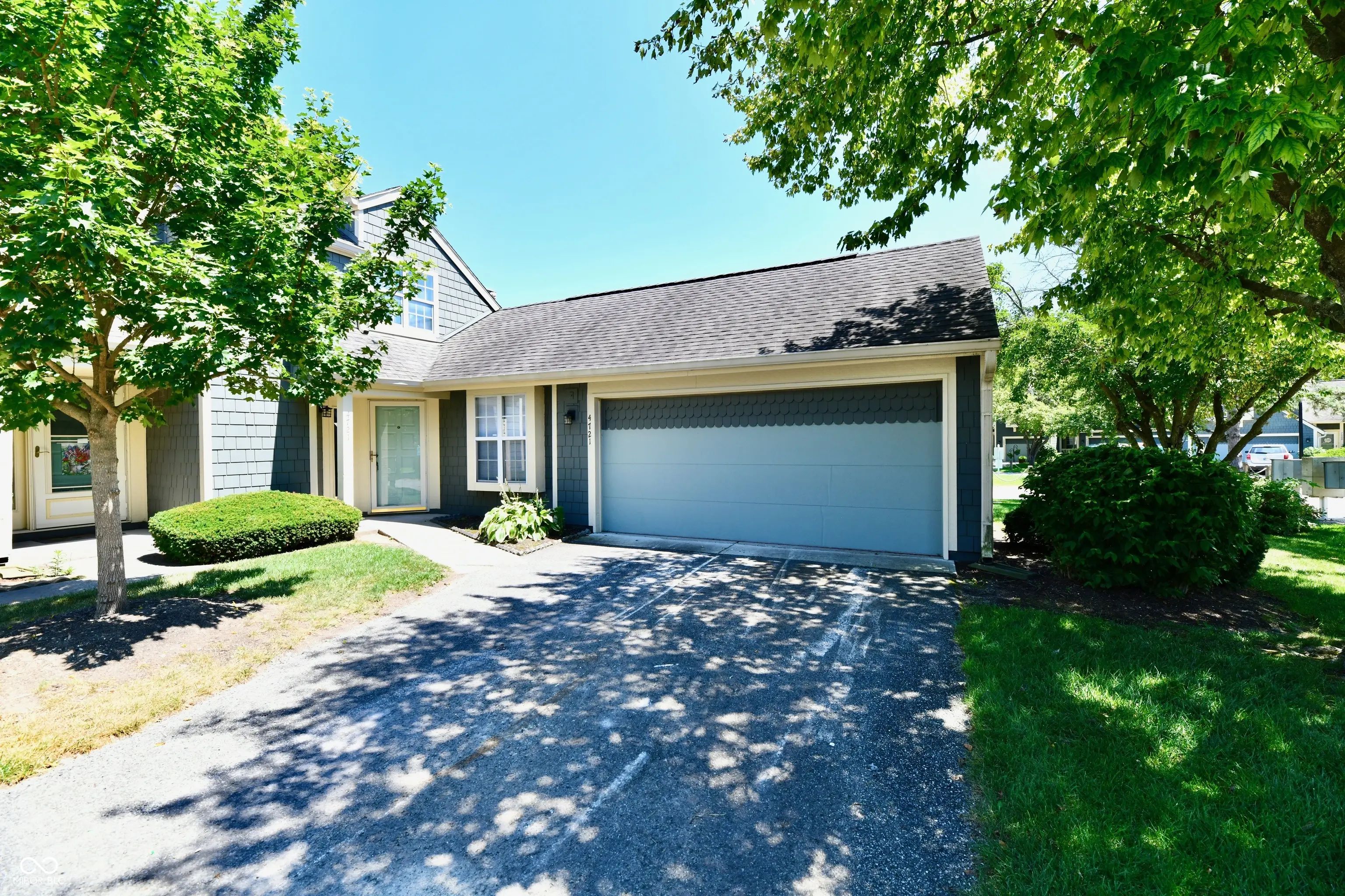 4721 Charrington Circle, Indianapolis