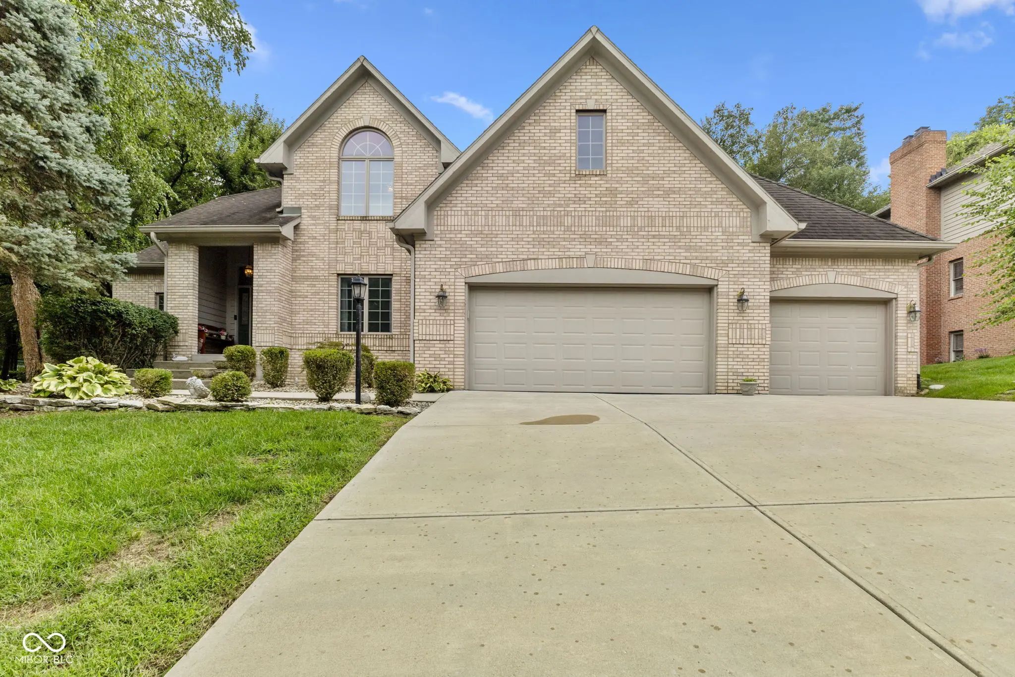 1835 Rooses Lane, Indianapolis