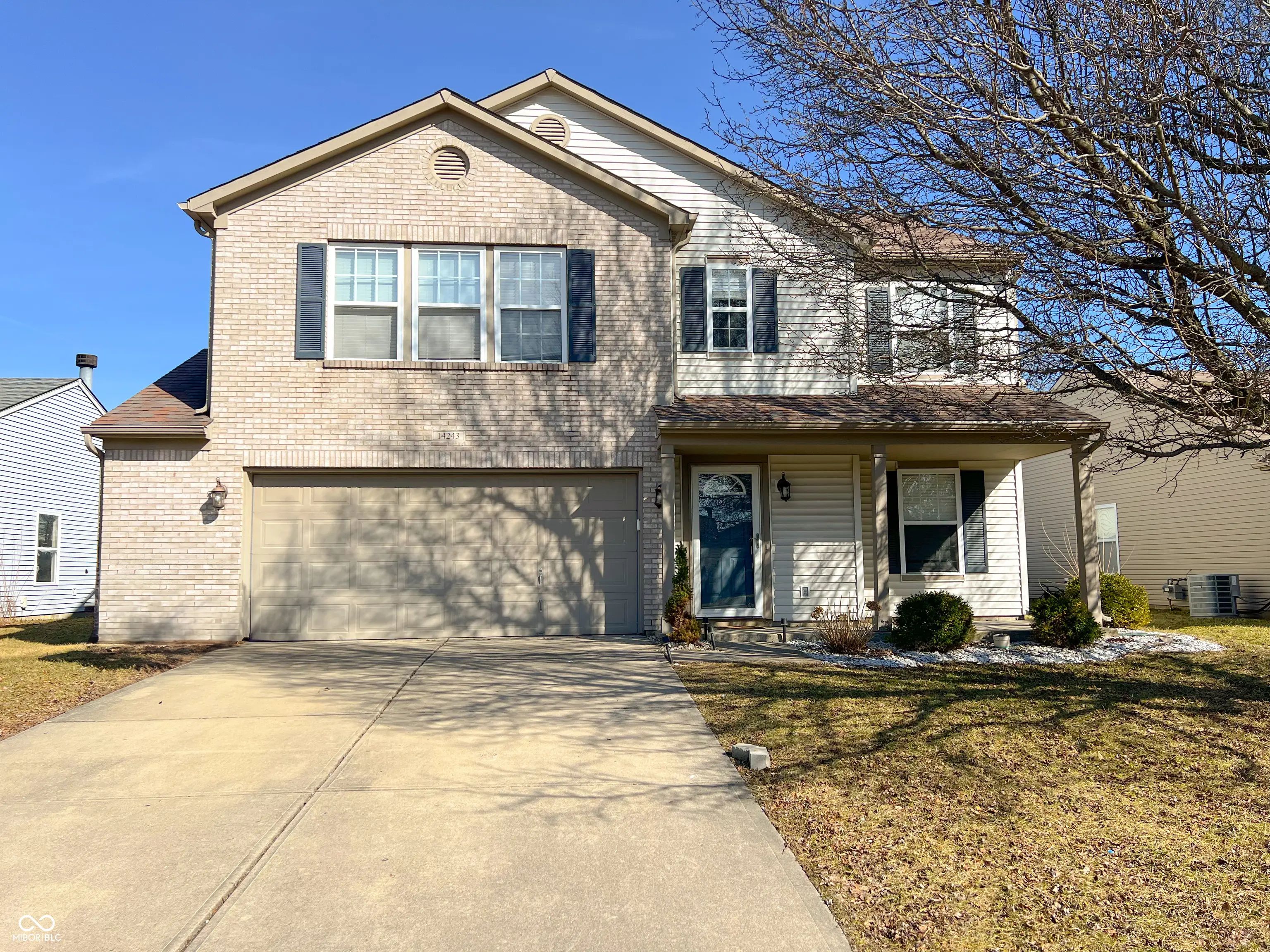 14243 Holly Berry Circle, Fishers