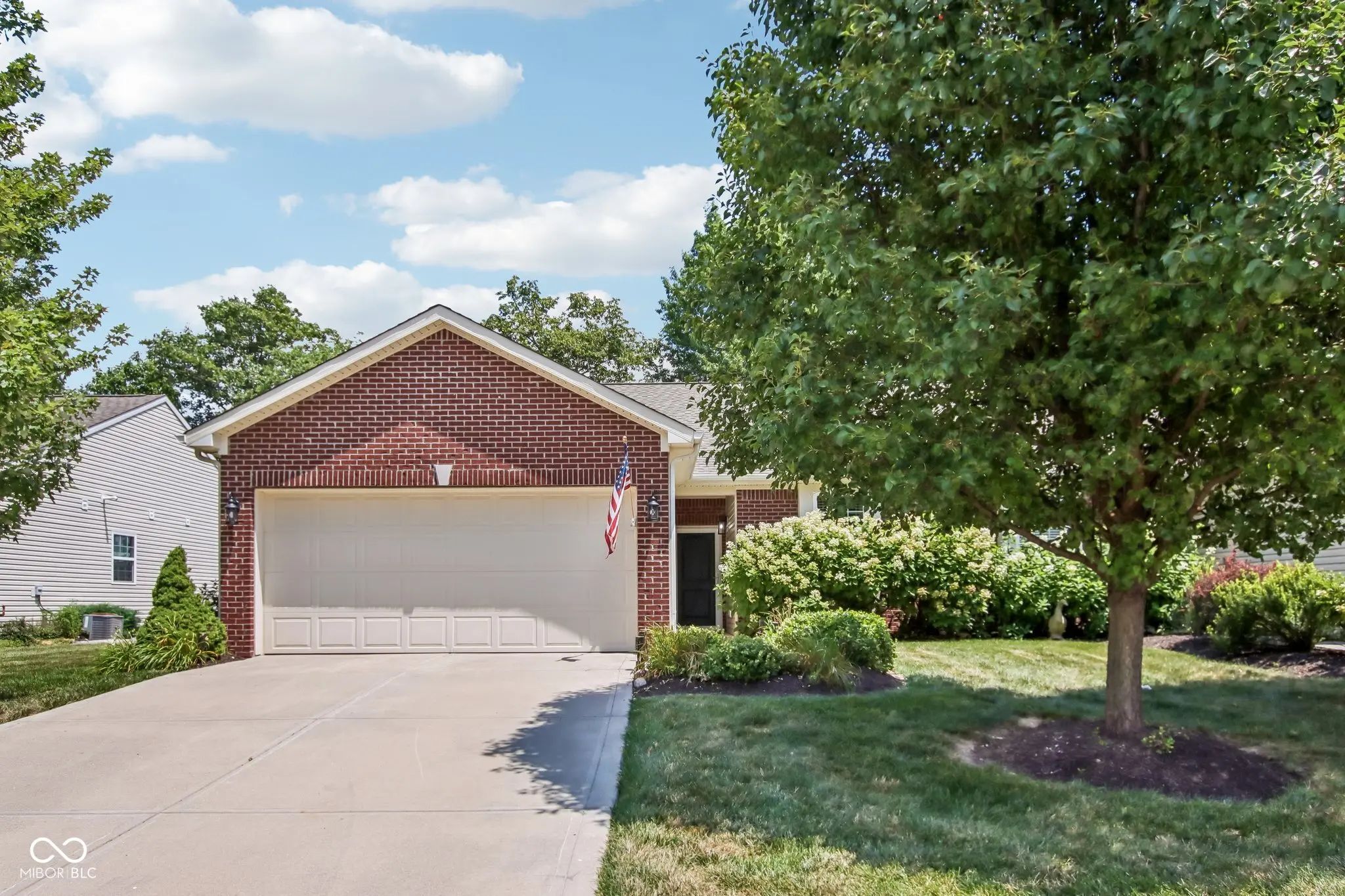 Photo of 425 Dylan Drive Avon, IN 46123