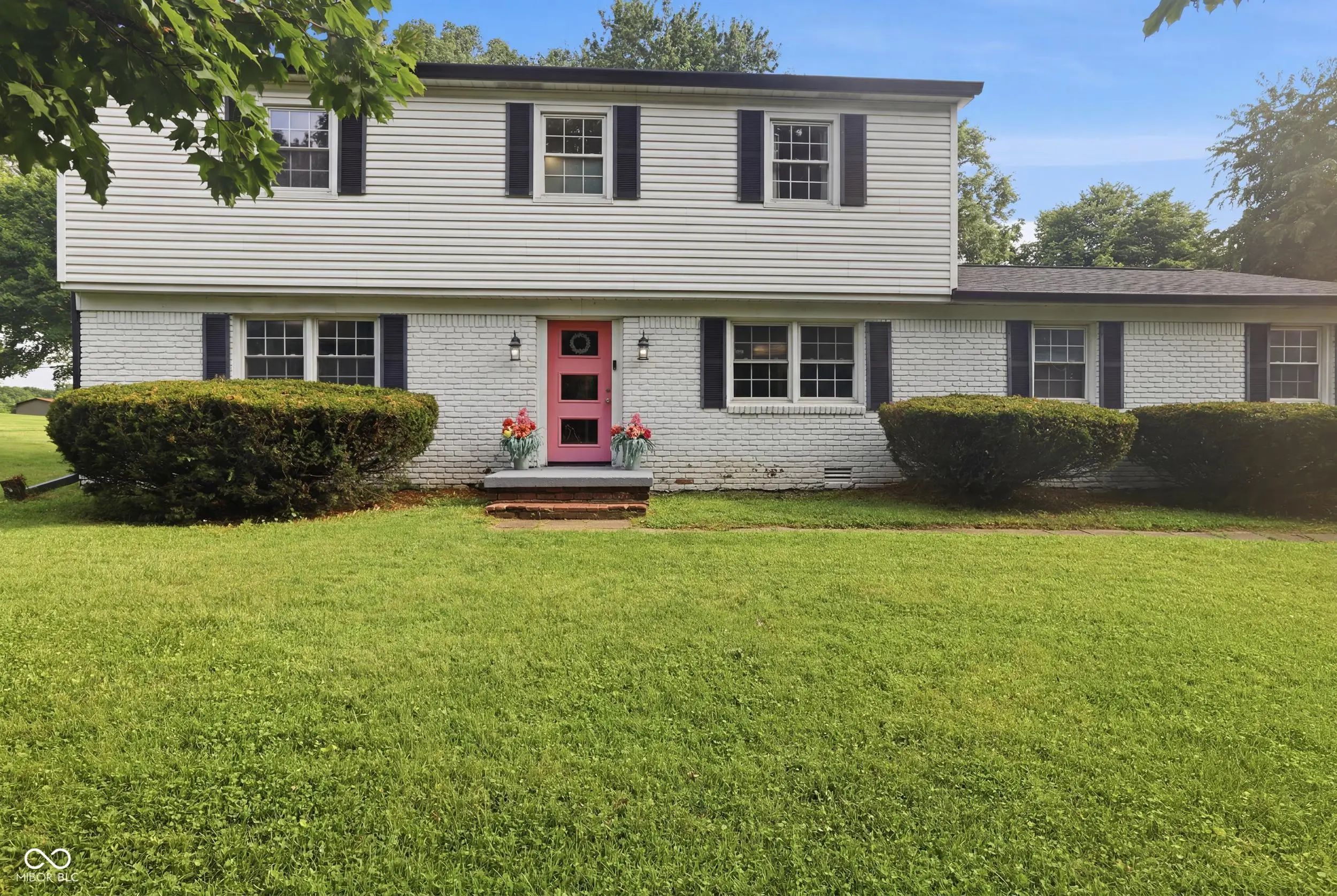 5210 E 46th Street, Indianapolis