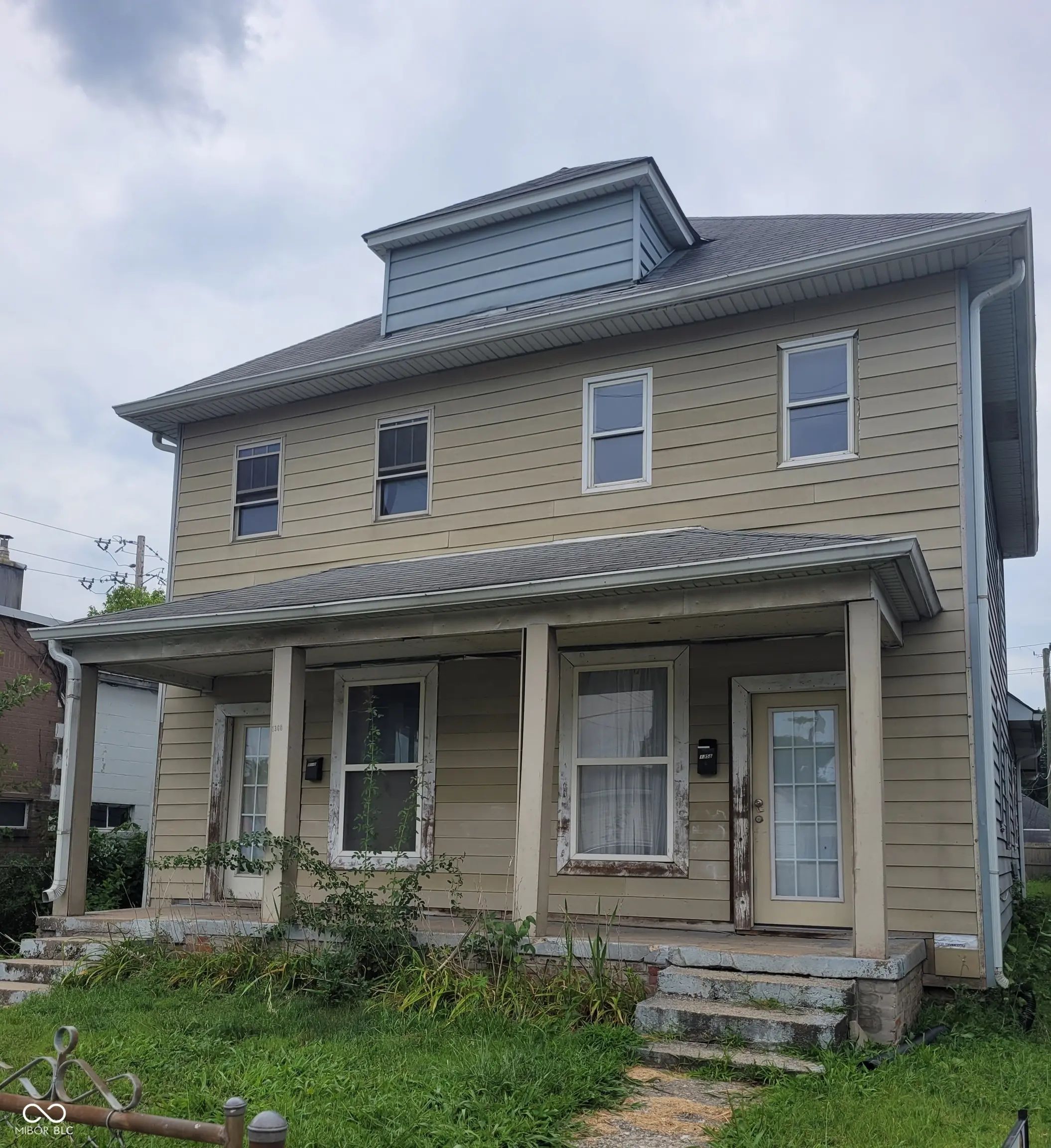 1358 S Belmont Avenue, Indianapolis