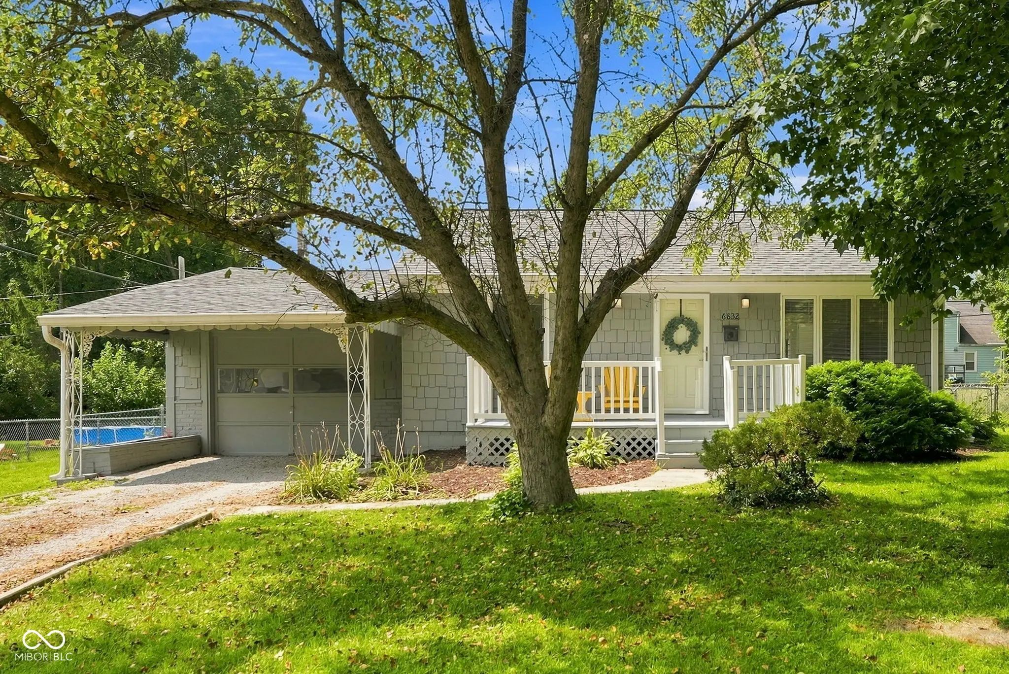 6832 Hillside Avenue, Indianapolis