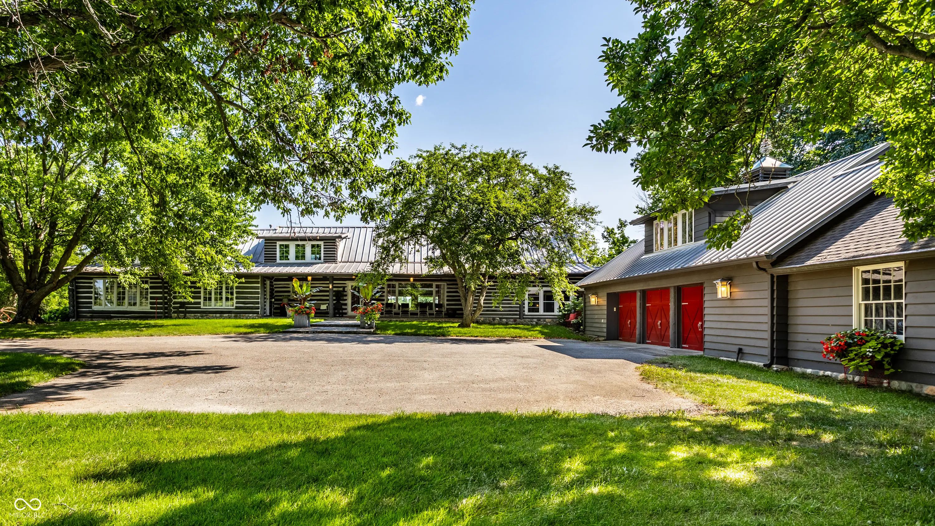 9102 W 82nd Street, Indianapolis