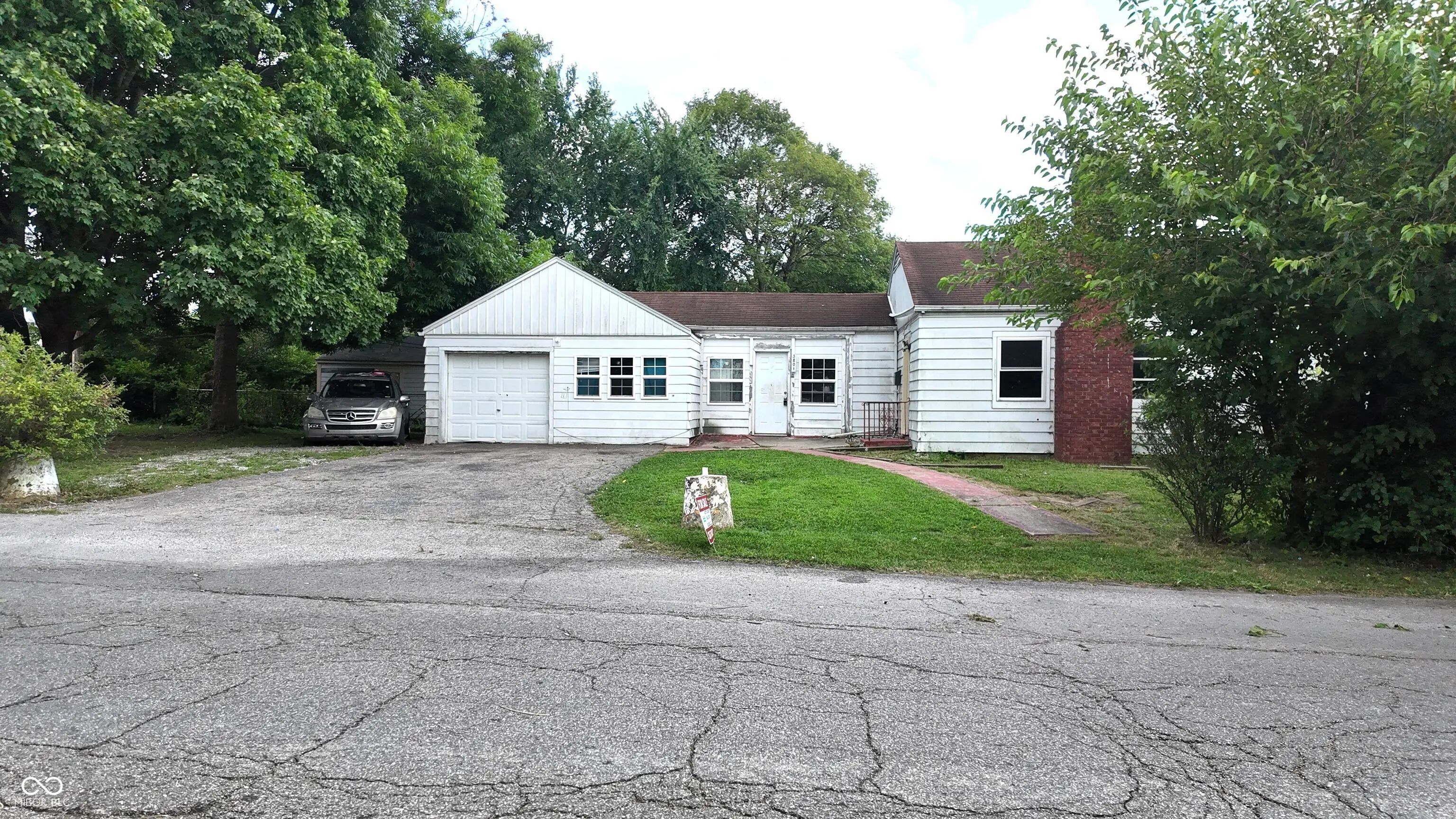 3801 E 36th Street, Indianapolis