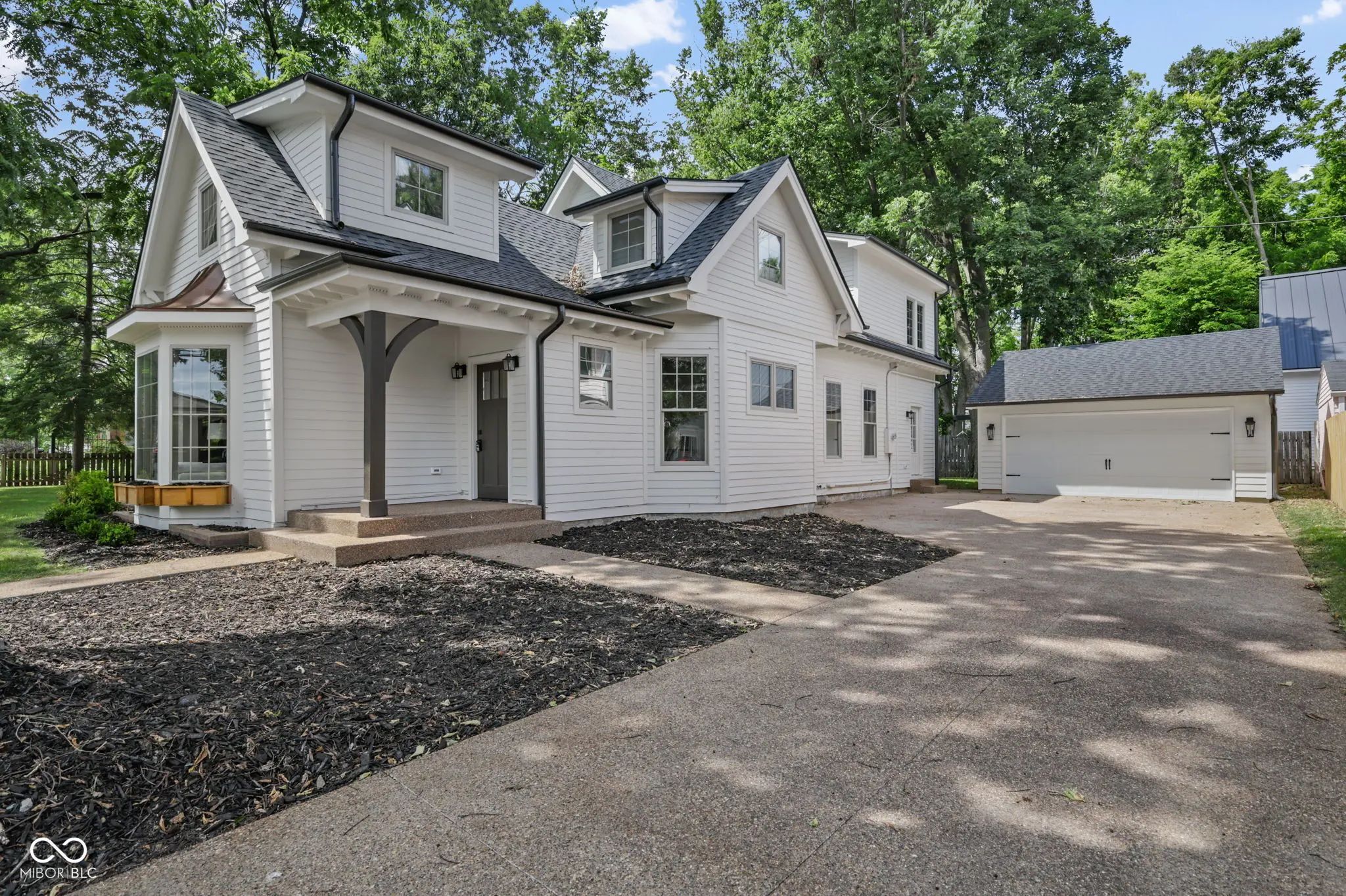 122 E 32nd Street, Indianapolis