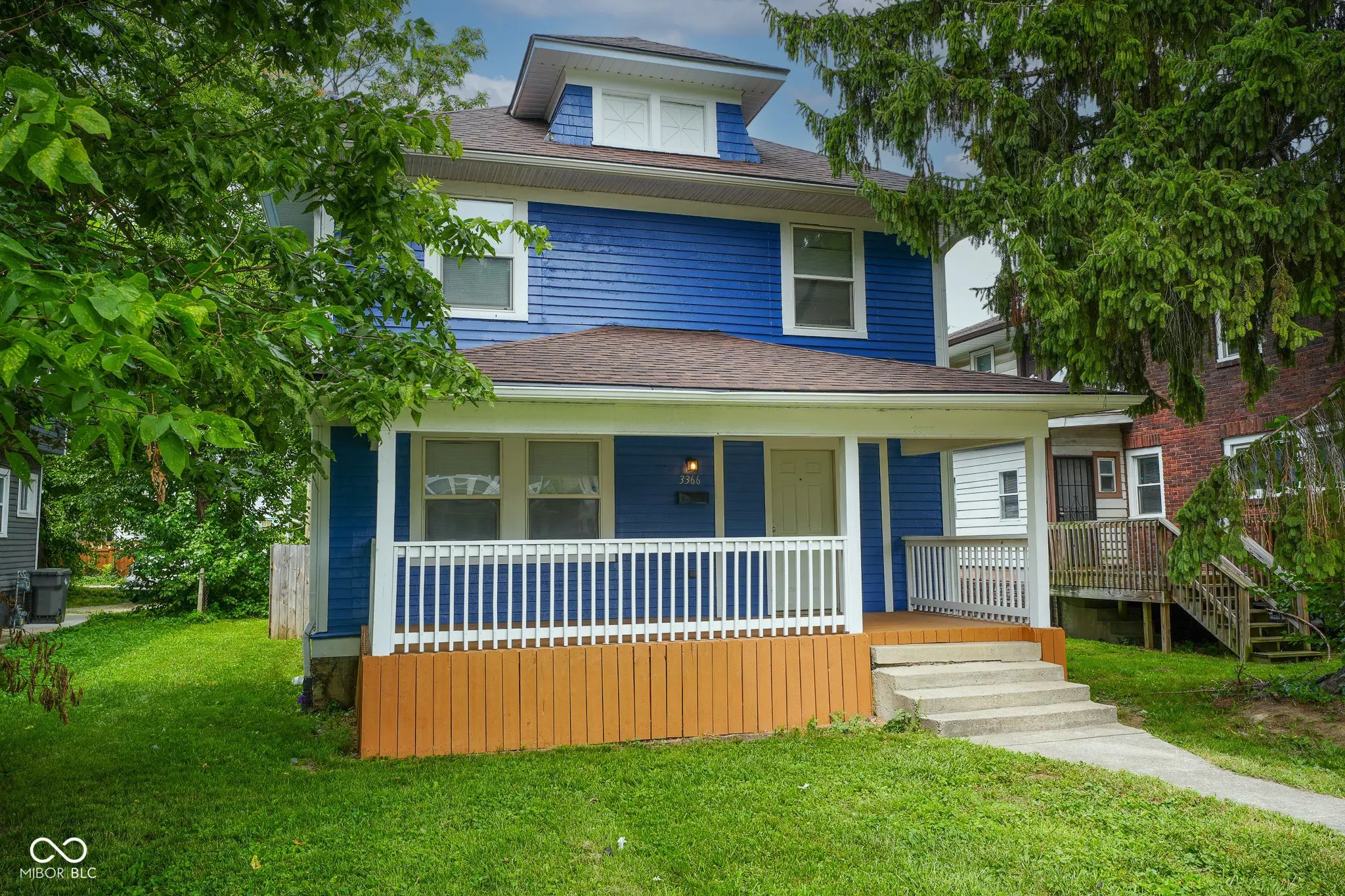 3366 N College Avenue, Indianapolis