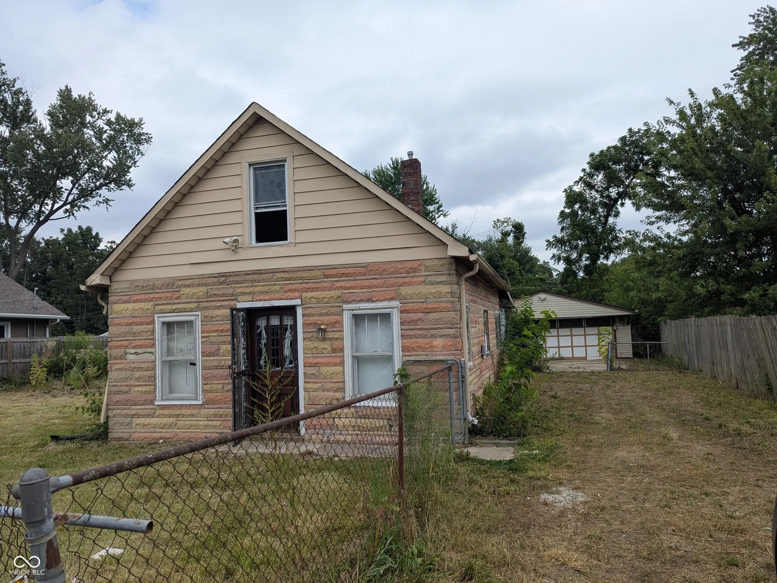 Photo of 1035 Westbrook Avenue Indianapolis, IN 46241