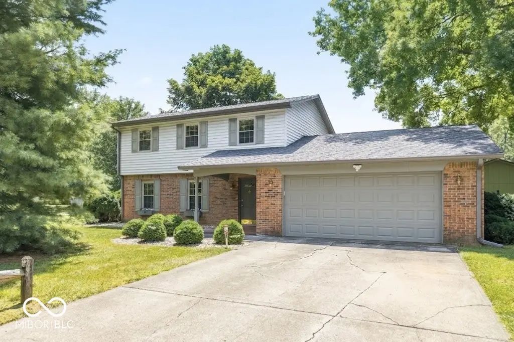 921 Front Royal Drive, Indianapolis