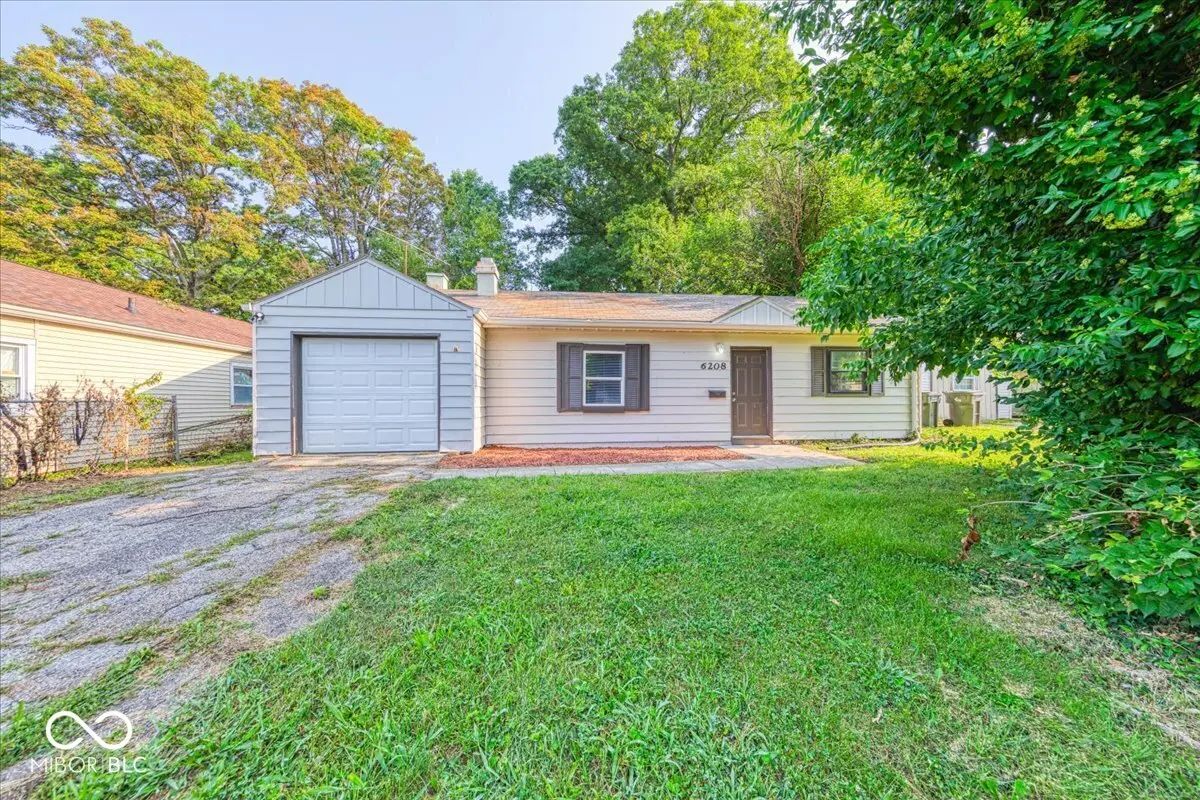 6208 E 24th Street, Indianapolis